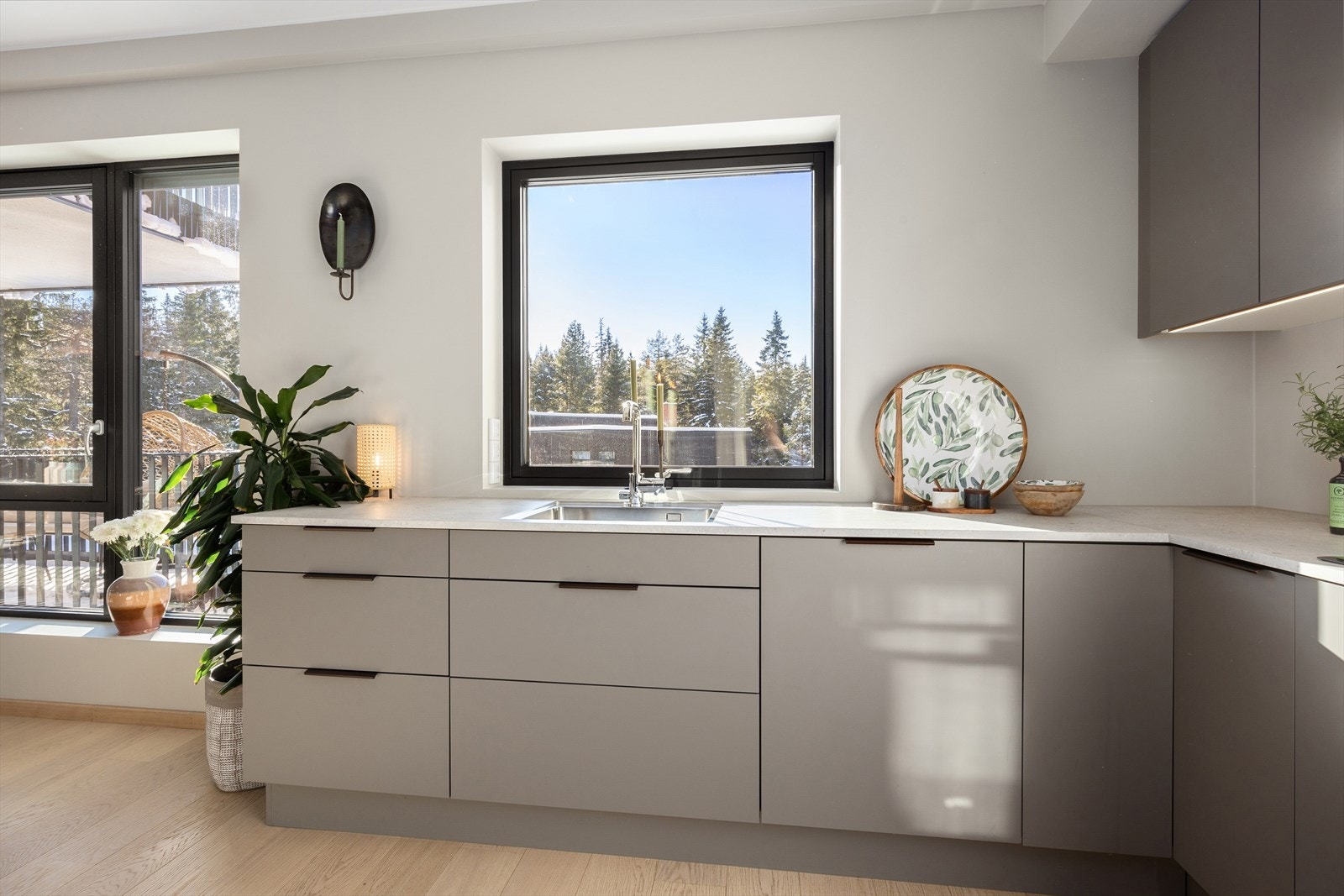 Moderne eleganse. Galleribilde