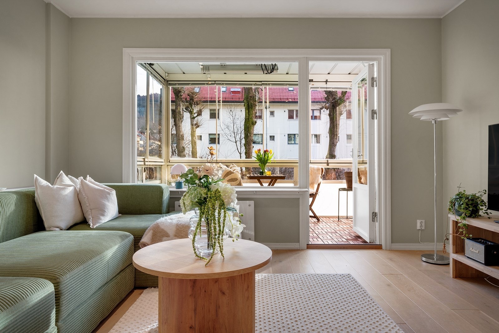 - Hjørneleilighet: Mer lys, bedre utsikt og økt privatliv. Perfekt for deg som verdsetter lys, rom og ro - Galleribilde