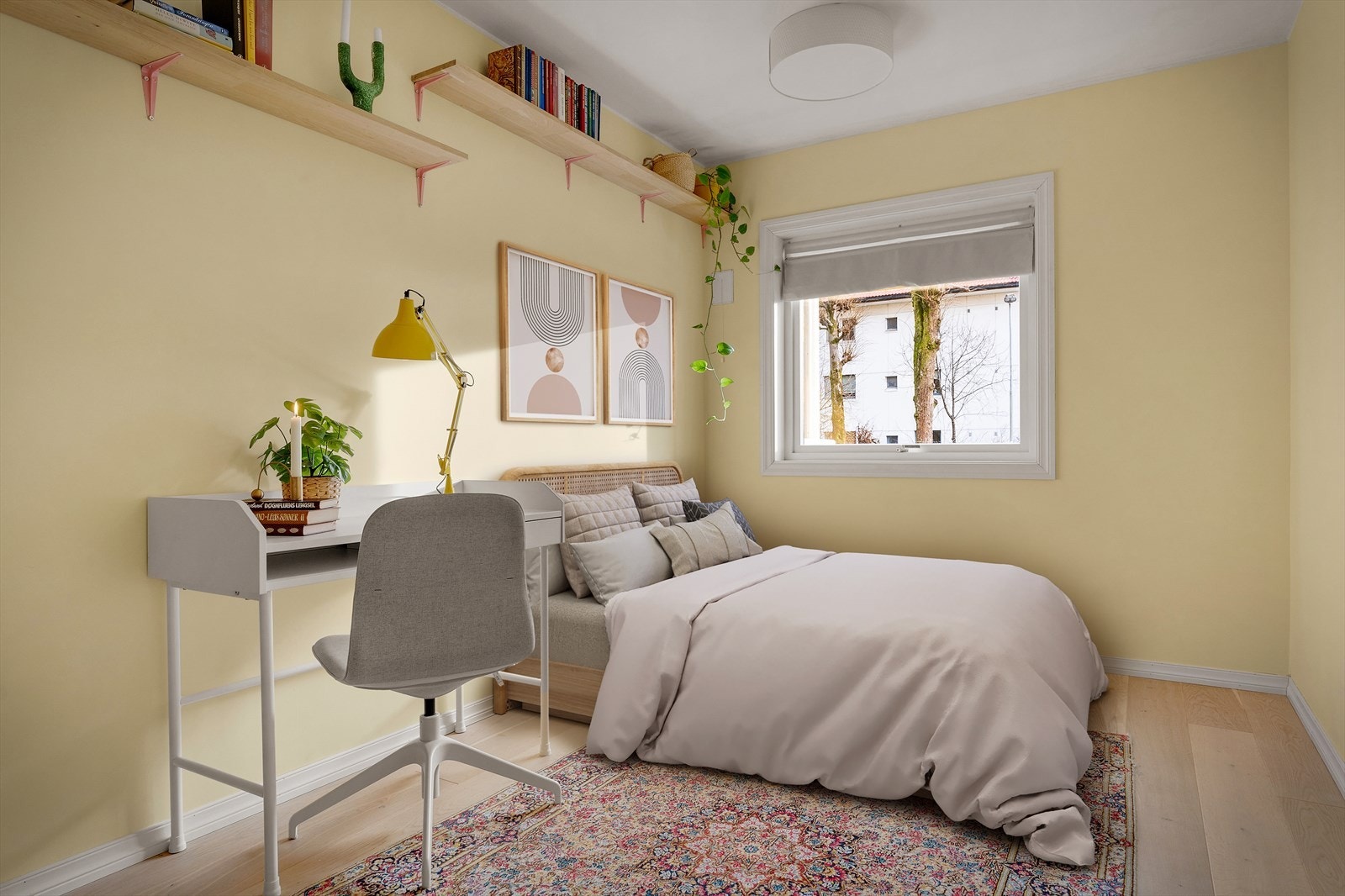 - Soverom 2 passer perfekt som barne- eller gjesterom eksempelvis - Galleribilde