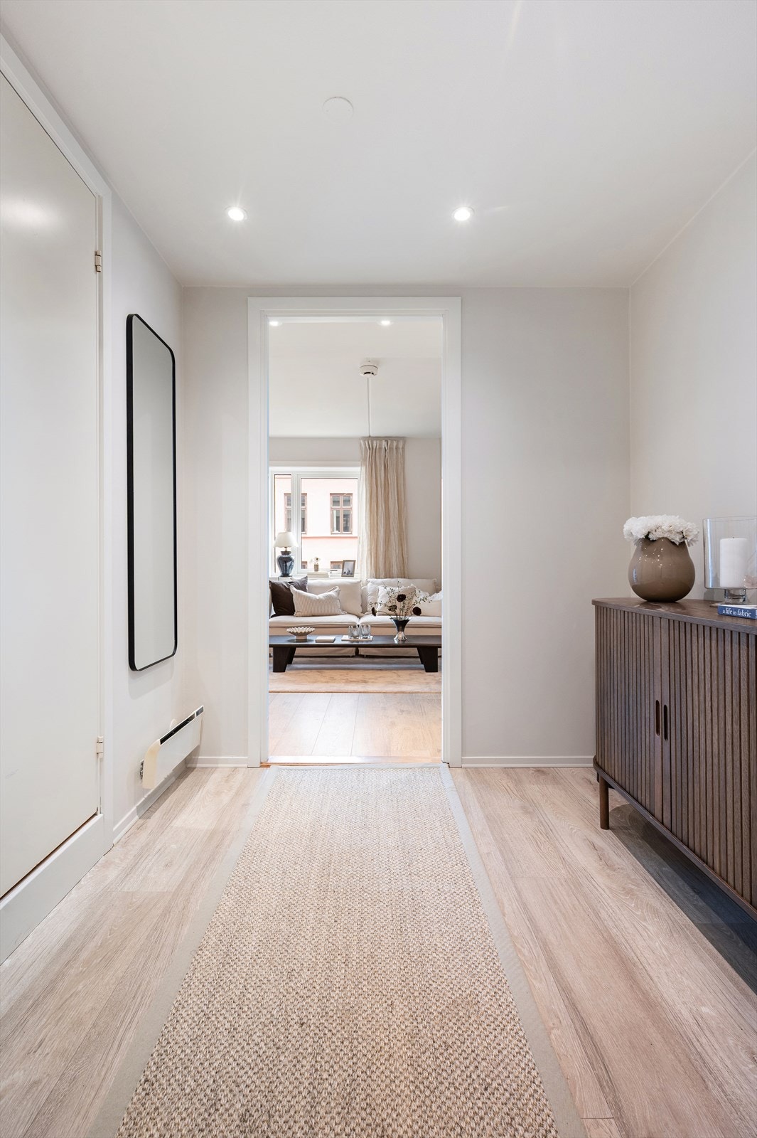 Leiligheten ligger i 4. etasje med praktisk heisadkomst. Galleribilde