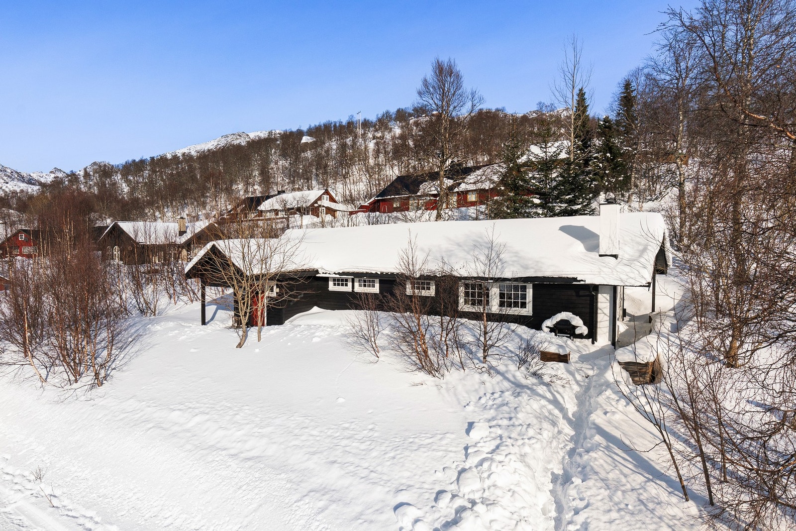 Michael R. Myhre presenterer Hotellveien 33! | Fotograf Arve Gravdal. Galleribilde