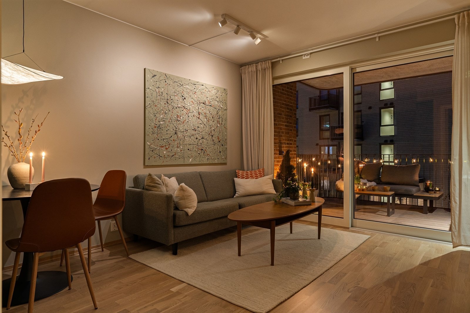 Proaktiv Eiendomsmegling v/Malin Skevik har gleden av å presentere en påkostet 2-roms selveierleilighet i Lade alle 162A. Galleribilde