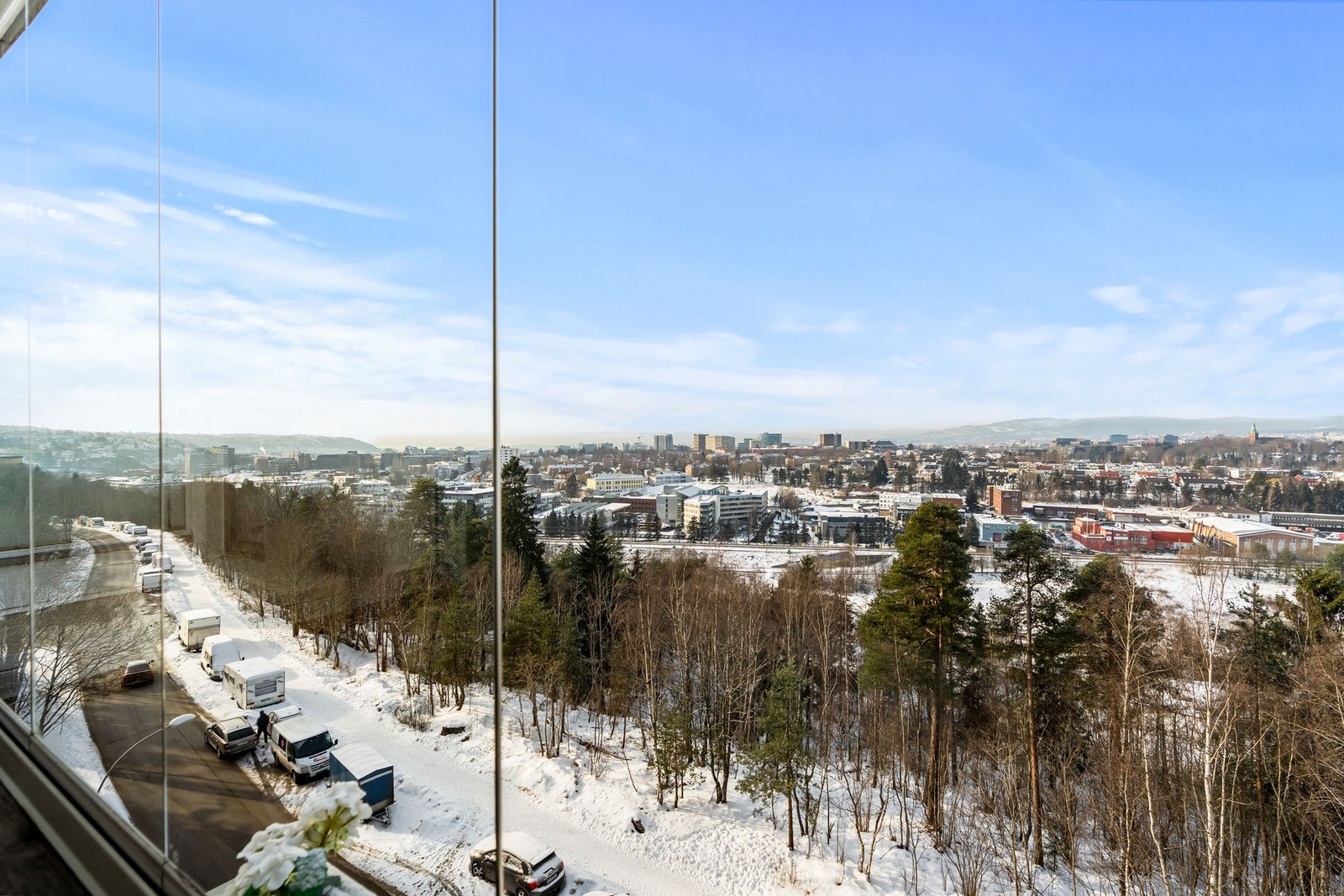 Utsikt over nærområdet. Galleribilde
