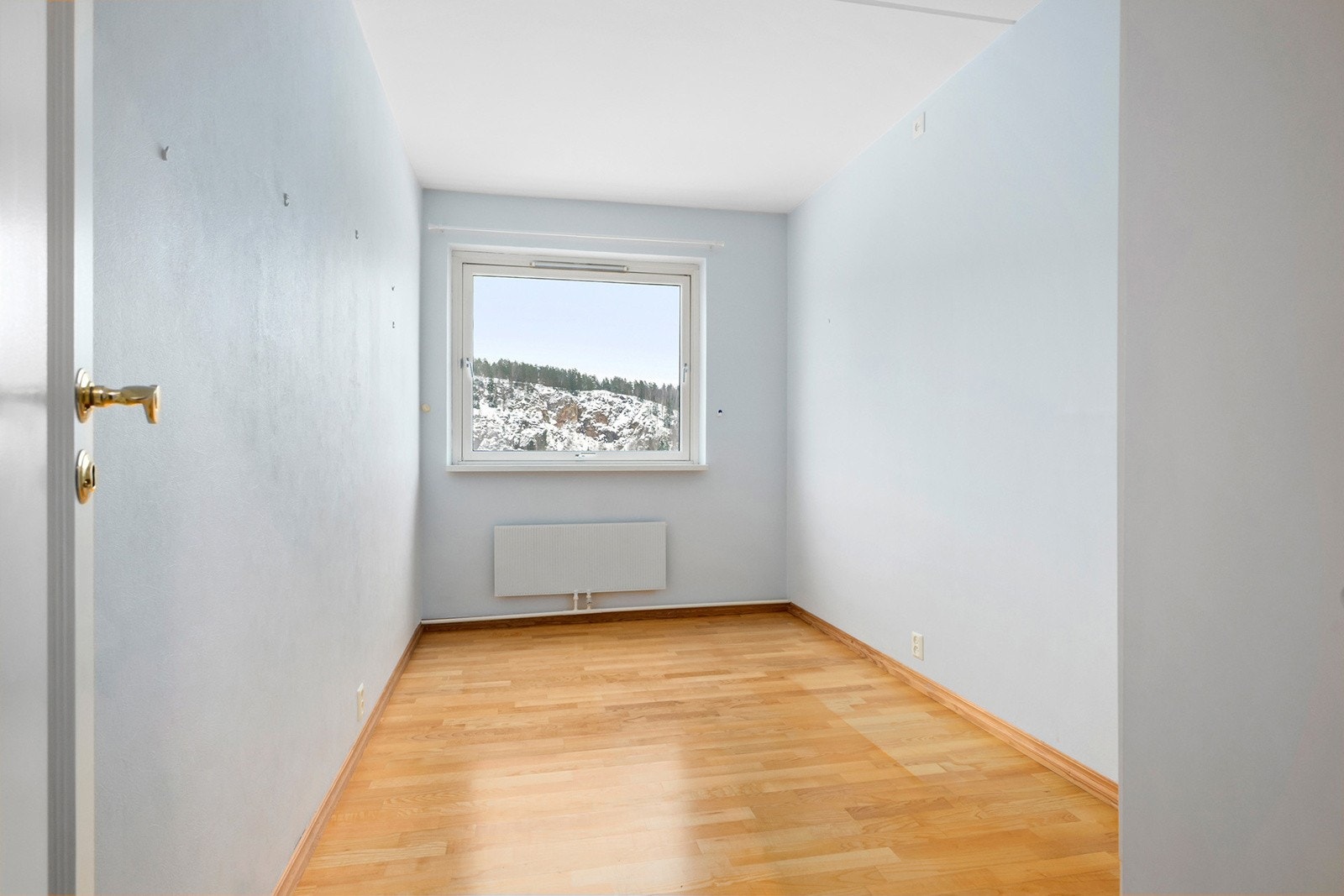 Soverom 2 kan også brukes som kontor. Galleribilde