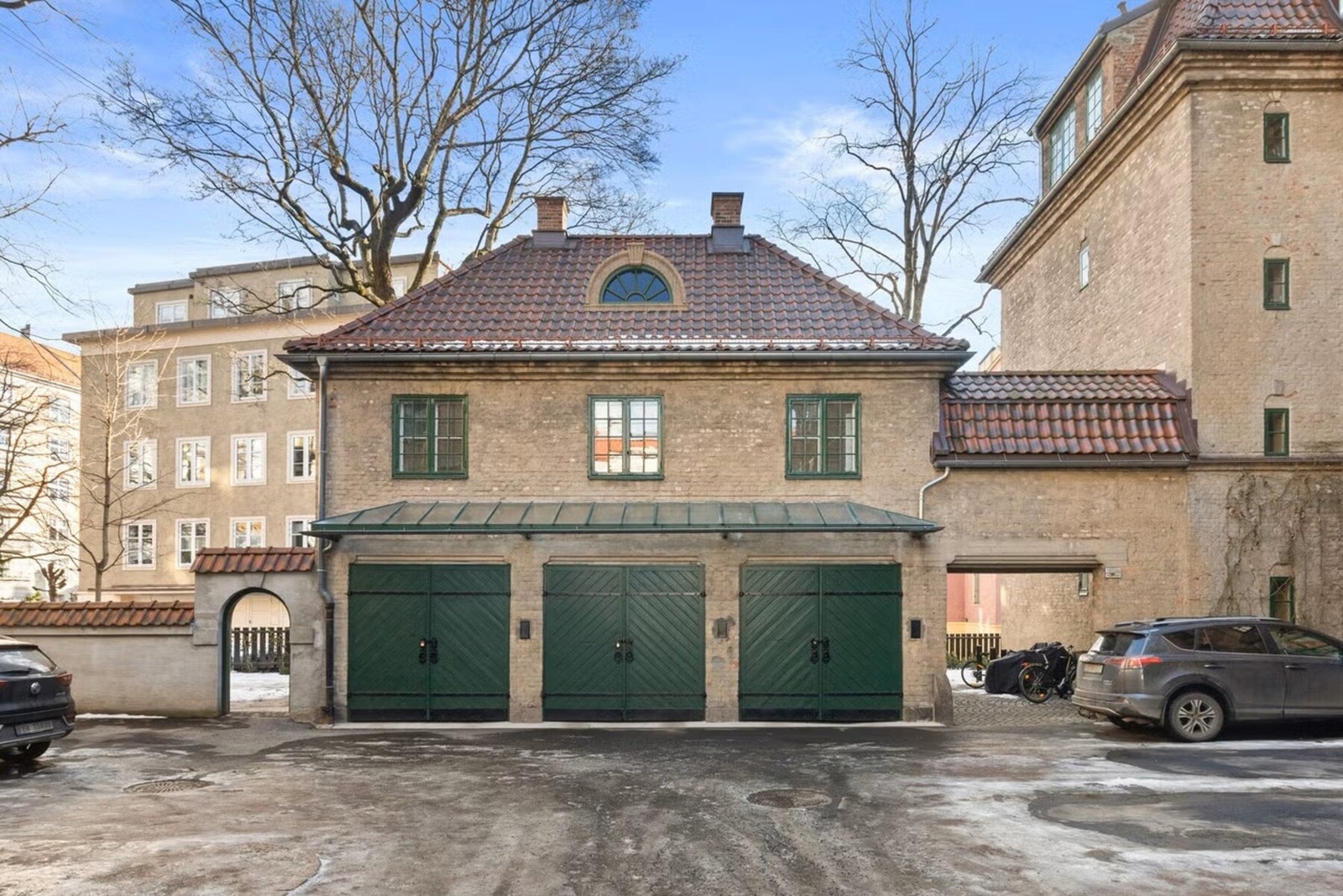 Det foreligger godkjennelse for oppføring av halvmånevindu mot Gabels gate. Kun illustrasjon i bildet. Galleribilde