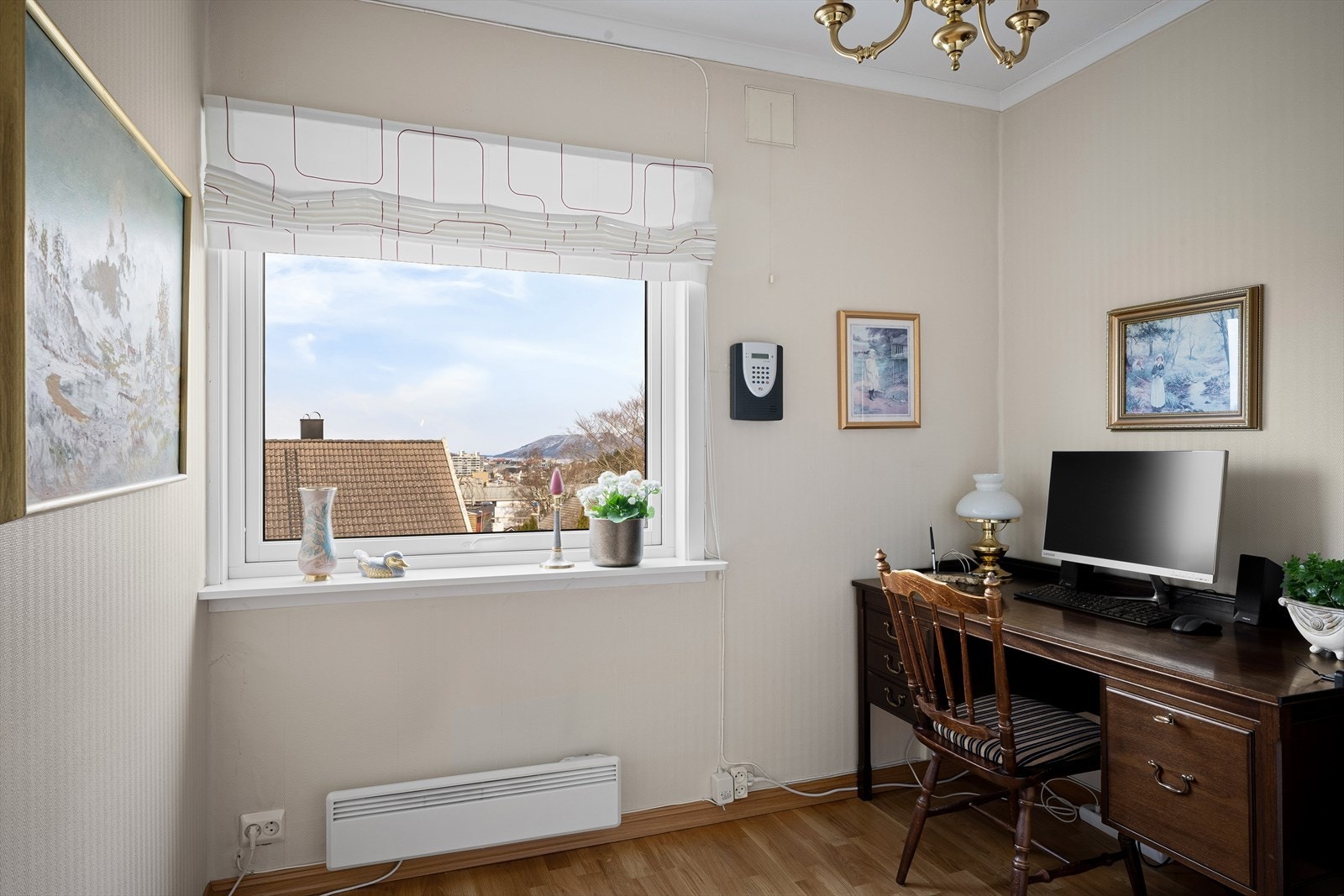 Soverom som i dag brukes som kontor Galleribilde