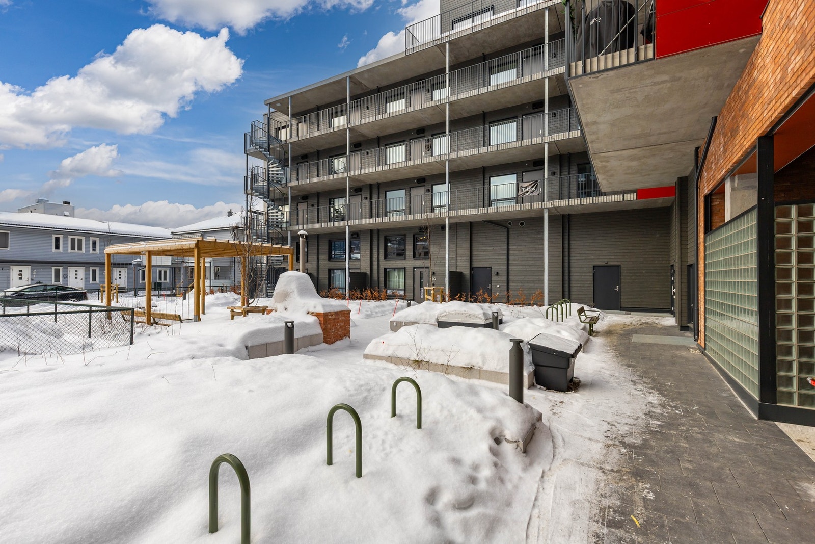 Atrium på vinterstid. Galleribilde
