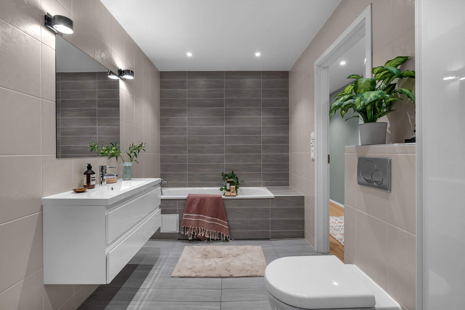 Badekar og dusj Galleribilde