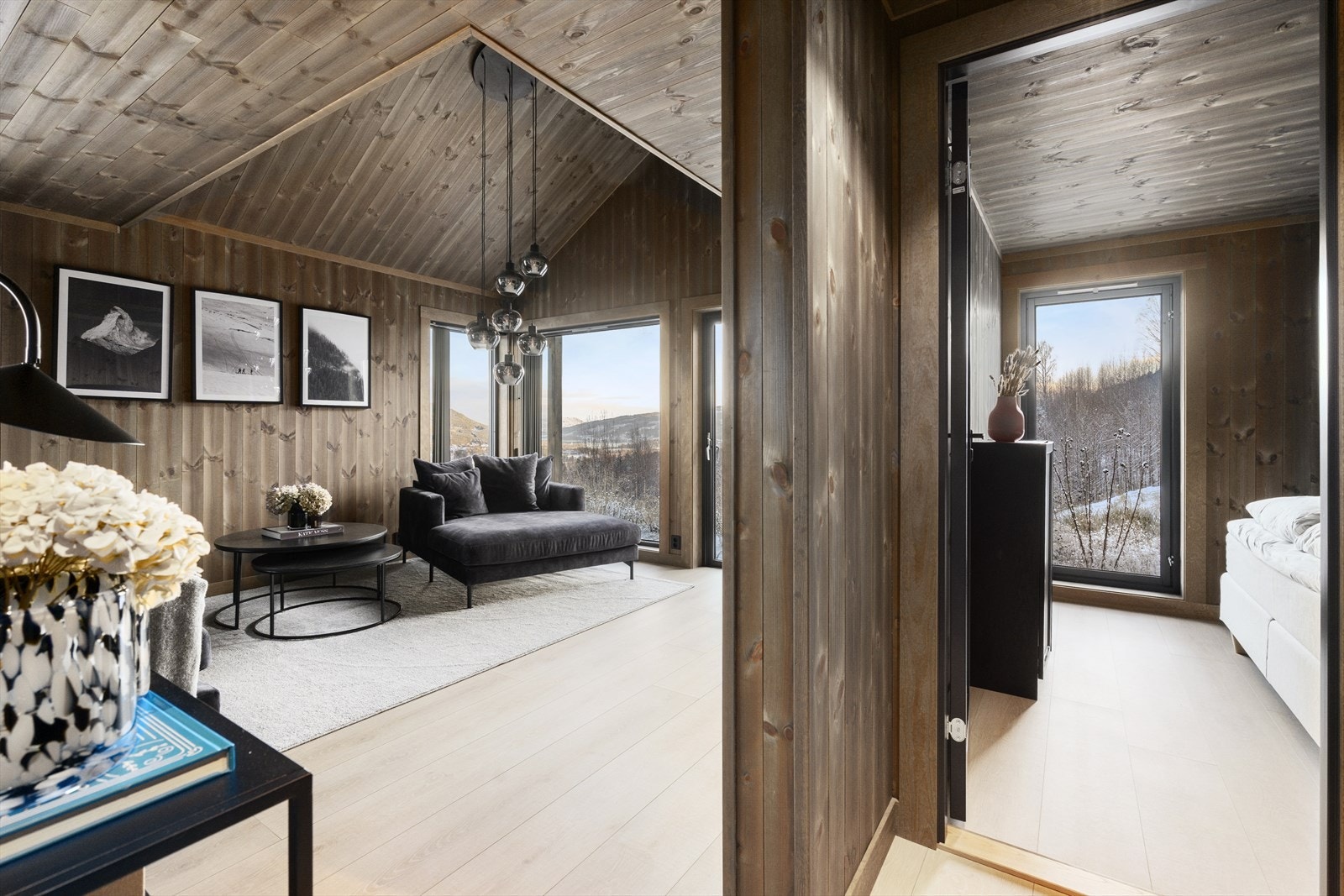 Hall til stue og soverom 1 Galleribilde