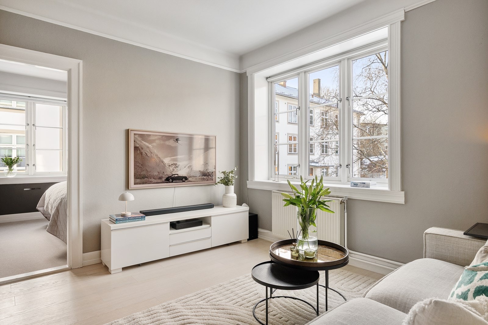 Varmtvann og fyring er inkludert i felleskostnadene. Galleribilde