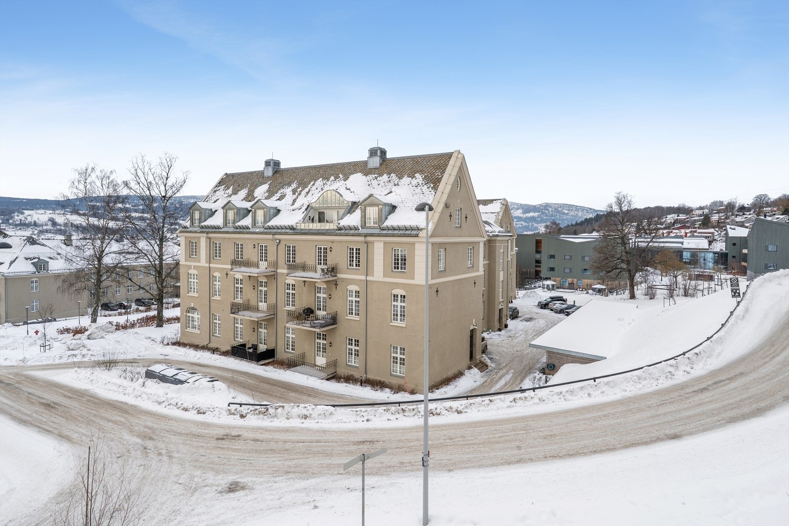 Området er kjent for sine flotte friområder og sitt varierte aktivitetstilbud. Her finner du tilrettelagte badeplasser, vakre skogsområder og turmuligheter for både små og store - året rundt. Galleribilde