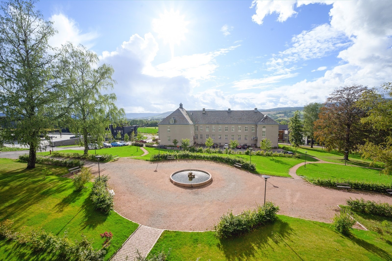 Leiligheten har gode solforhold. Galleribilde