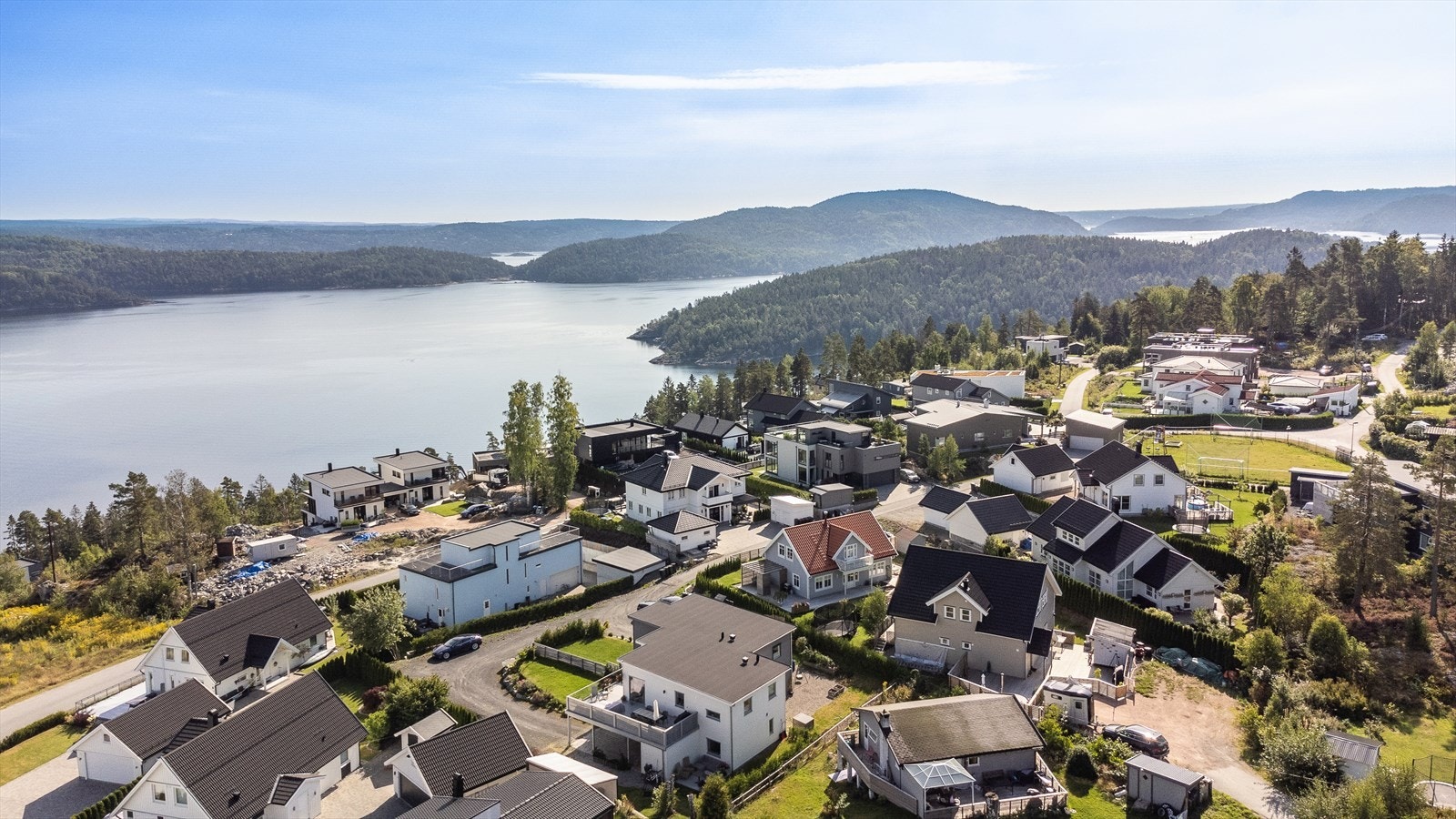 Dronefoto over Tivoliåsen - Åros. Galleribilde