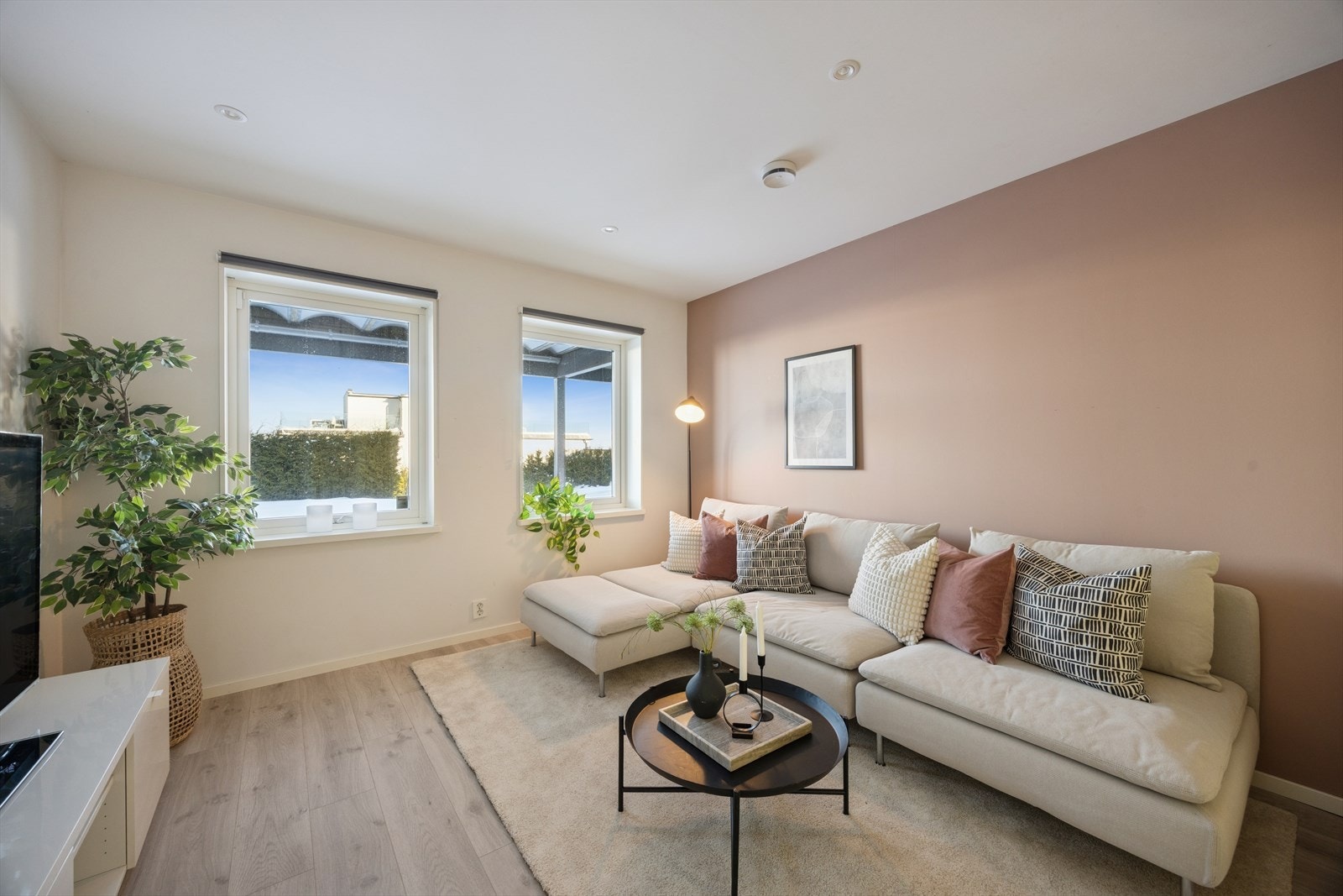 Soverom nr. 3, som i dag brukes til TV-stue. Galleribilde