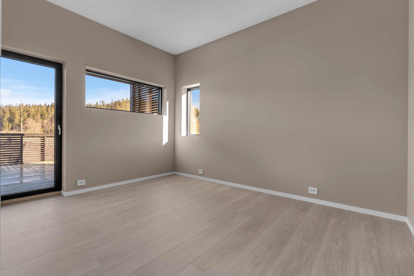 Godt innslipp av naturlig lys sikrer god atmosfære Galleribilde