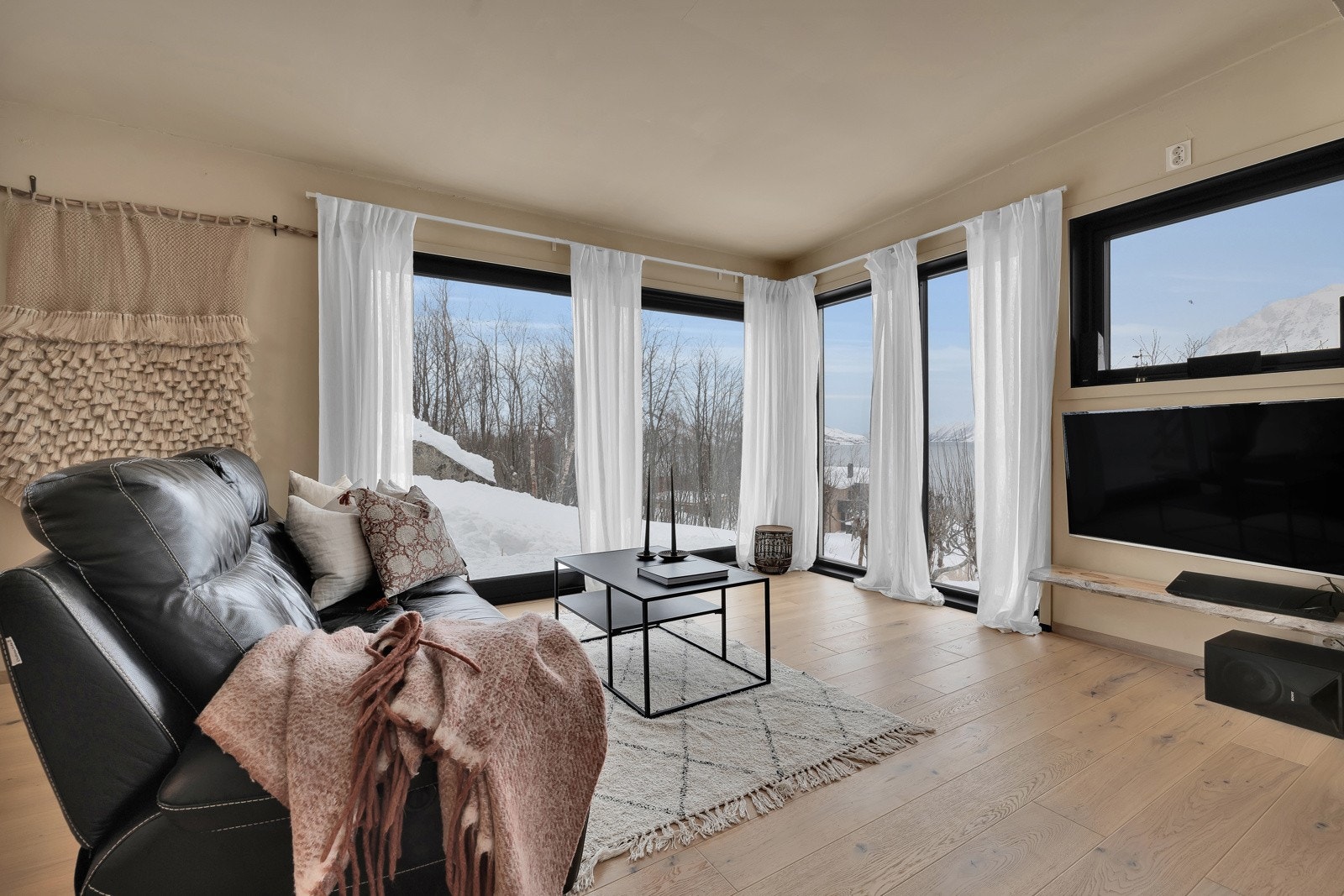 Meget fin utsikt fra innerstuen. Galleribilde