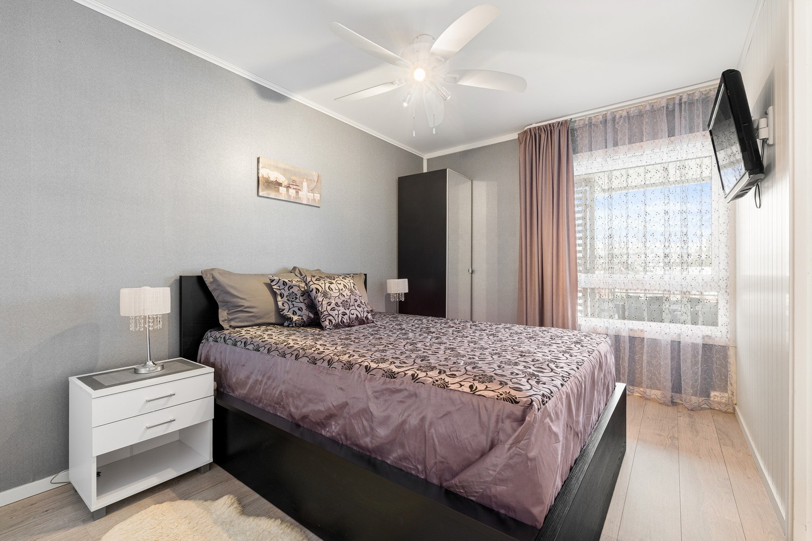 Stort og romslig soverom på hele 11,9 kvm. Galleribilde