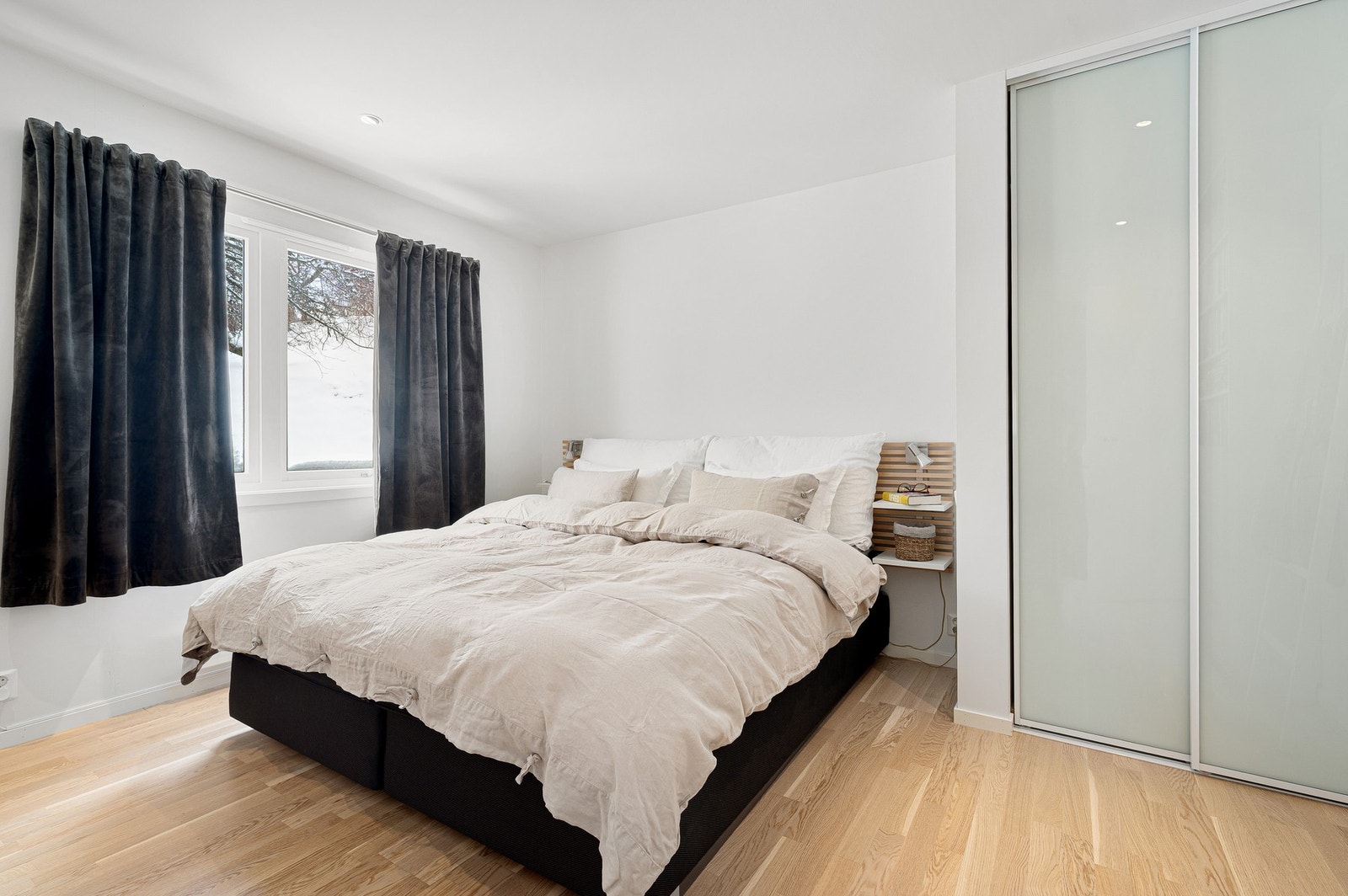 Soverom på 13,6 kvadratmeter. Galleribilde