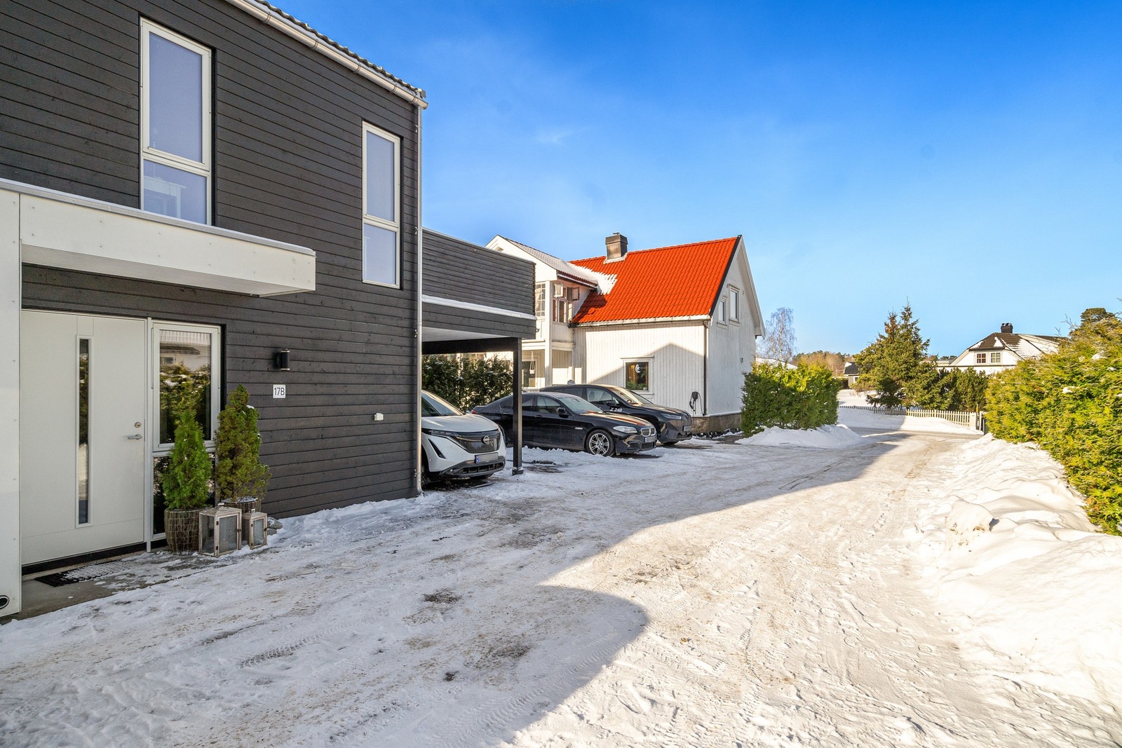 Gårgsplassen er asfaltert Galleribilde