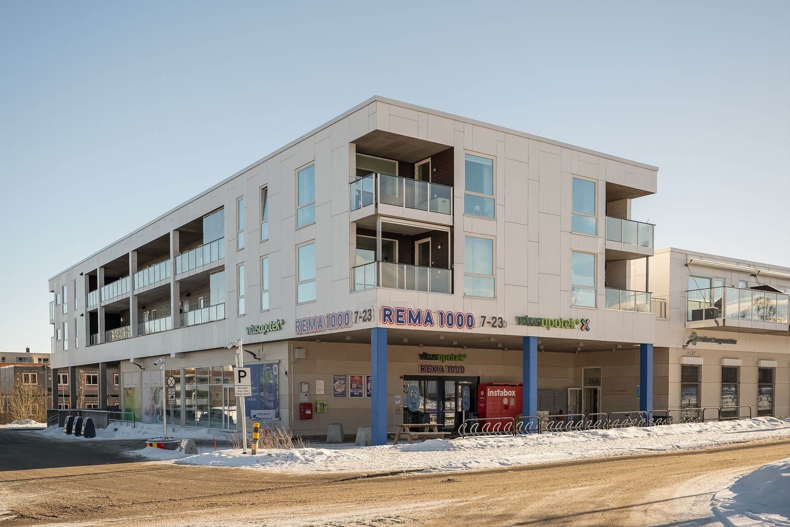 Gangavstand til Rema 1000 Hallset og Byåsen Butikksenter. Galleribilde