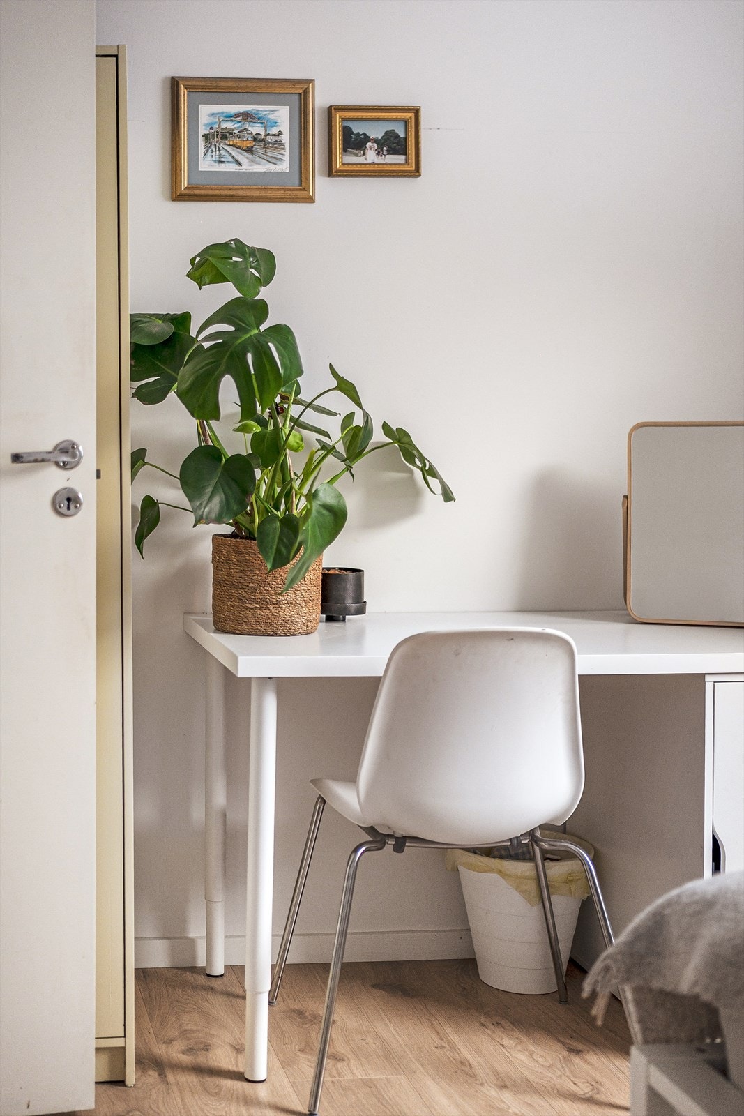 Hjemmekontor og studieplass Galleribilde