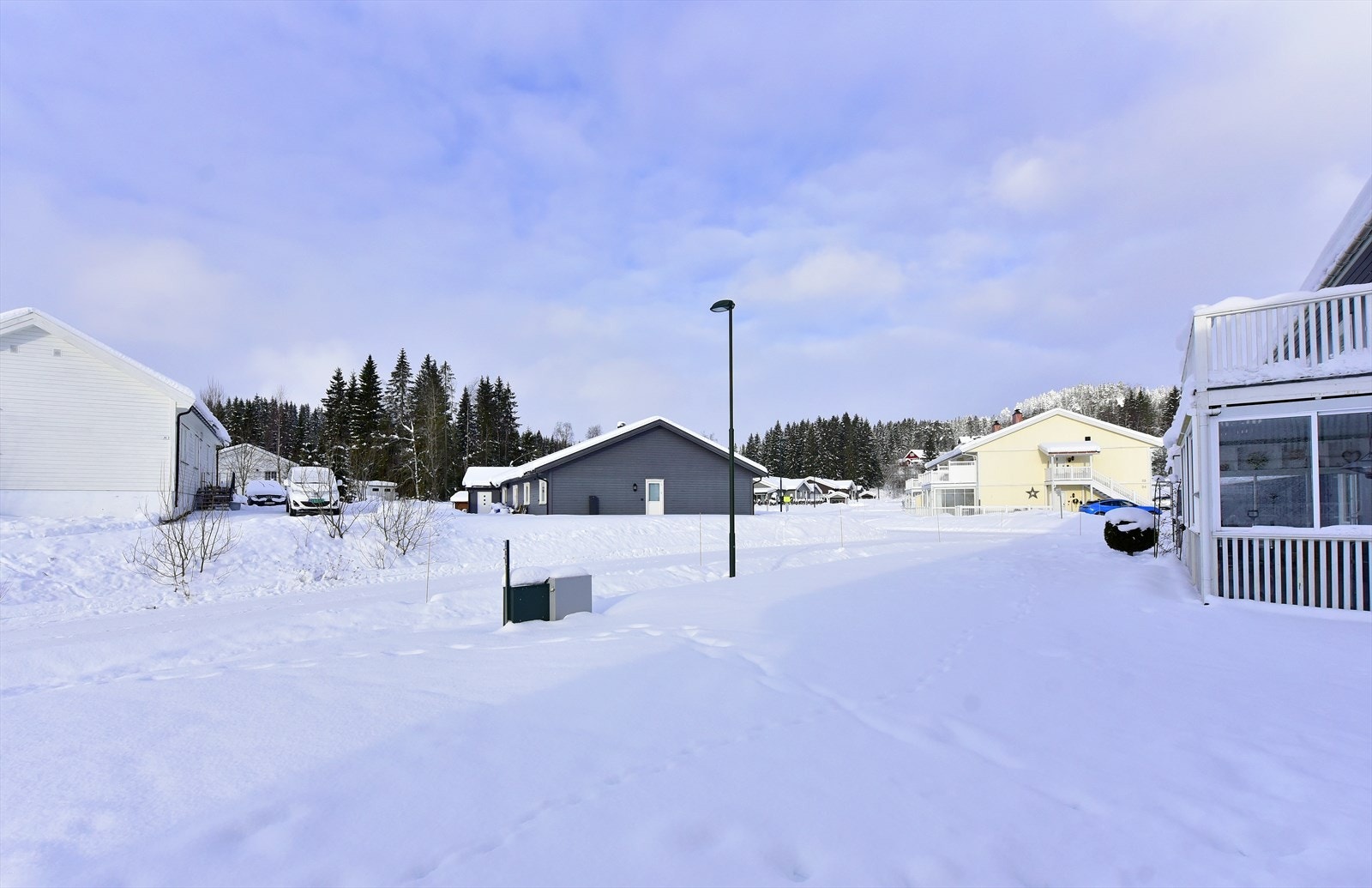 Området byr på gode turmuligheter med umiddelbar nærhet til skog og mark. Galleribilde