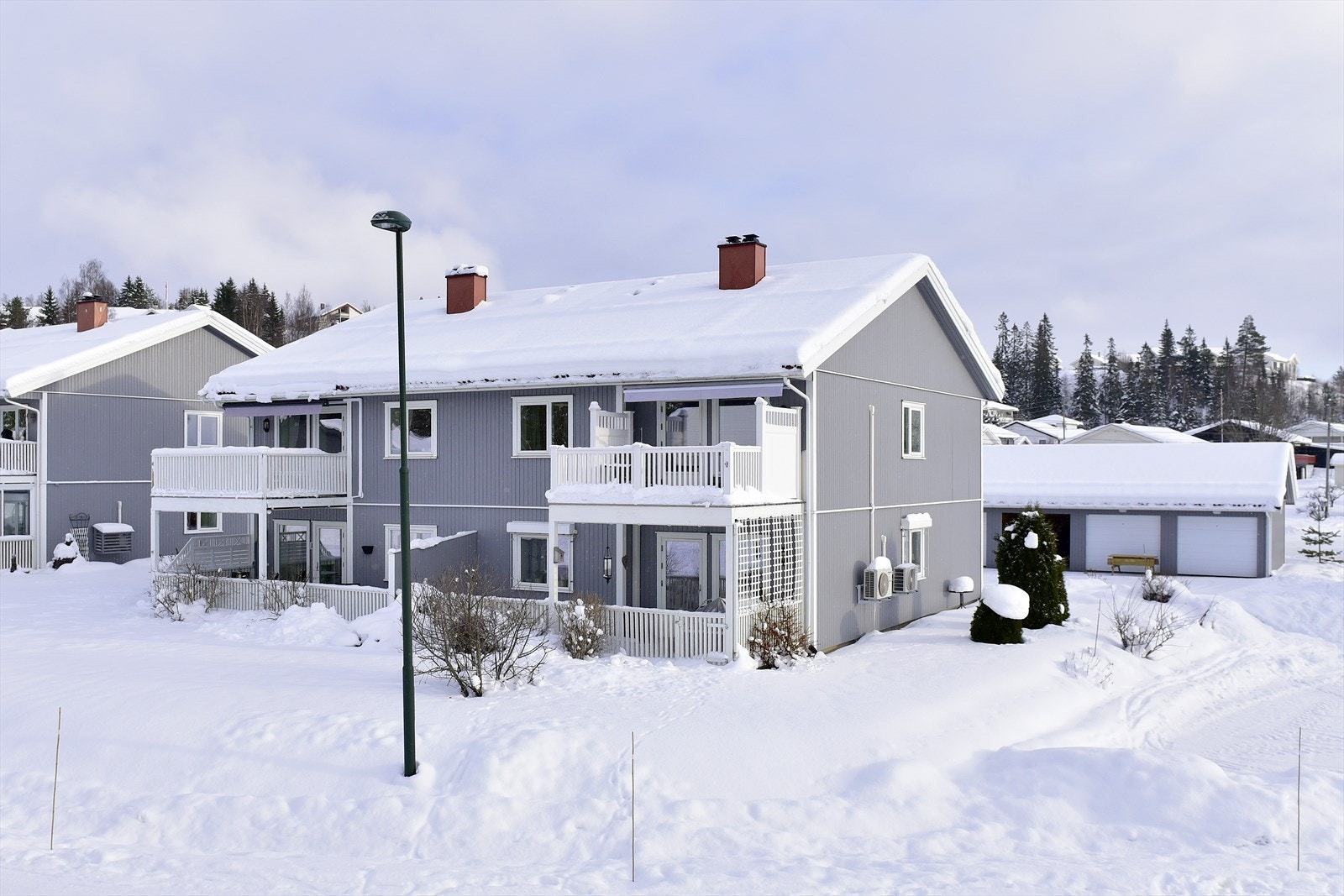 Eiendommen ligger i et stille og rolig nabolag. Galleribilde