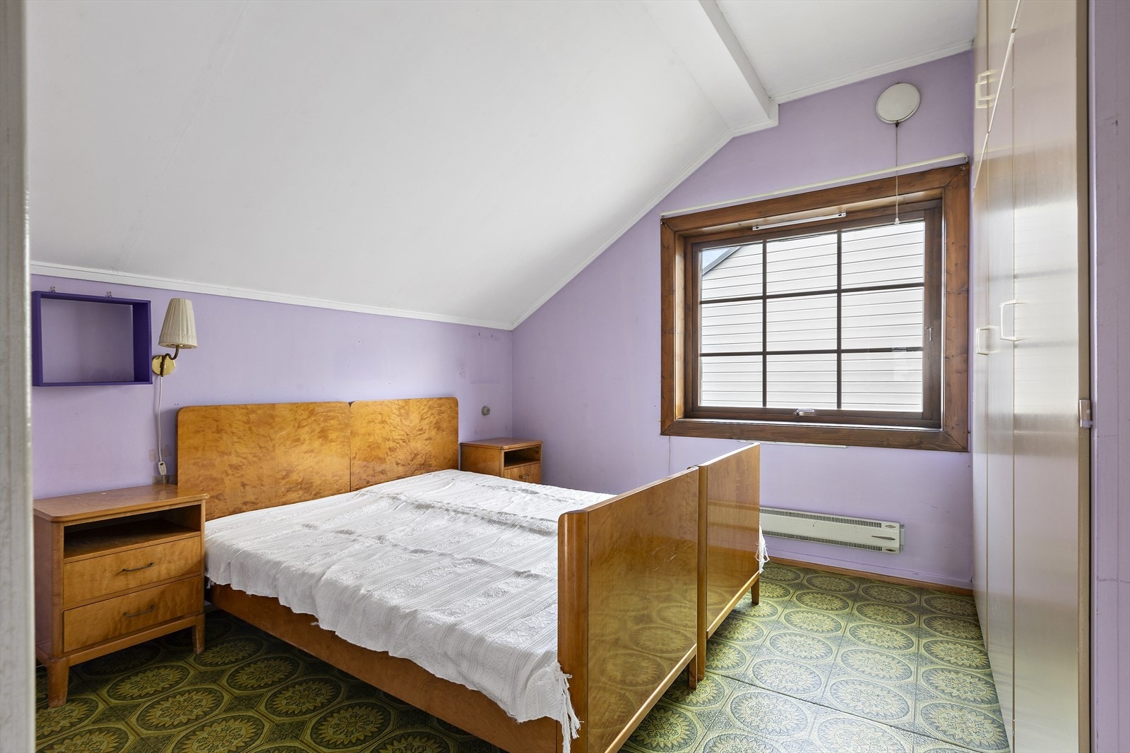 Soverom 1 - Boligen har totalt 2 soverom, begge i 2. etasje. Galleribilde