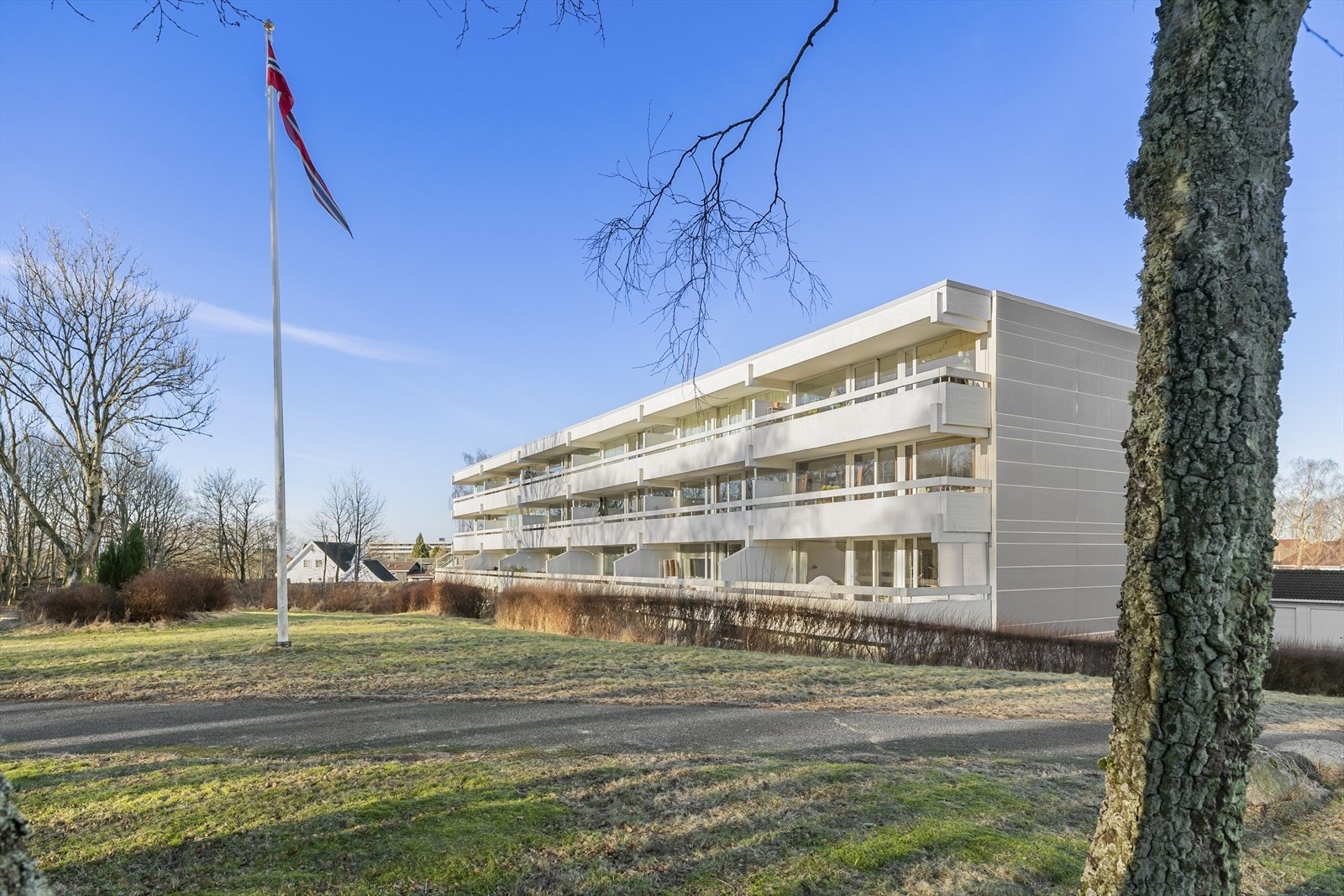 Populært borettslag med ettertraktet beliggenhet på Eiganes Galleribilde