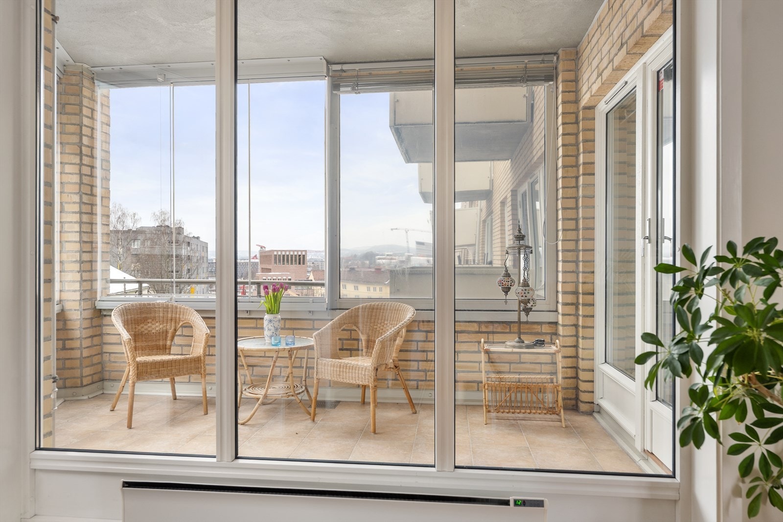 Innglasset balkong Galleribilde