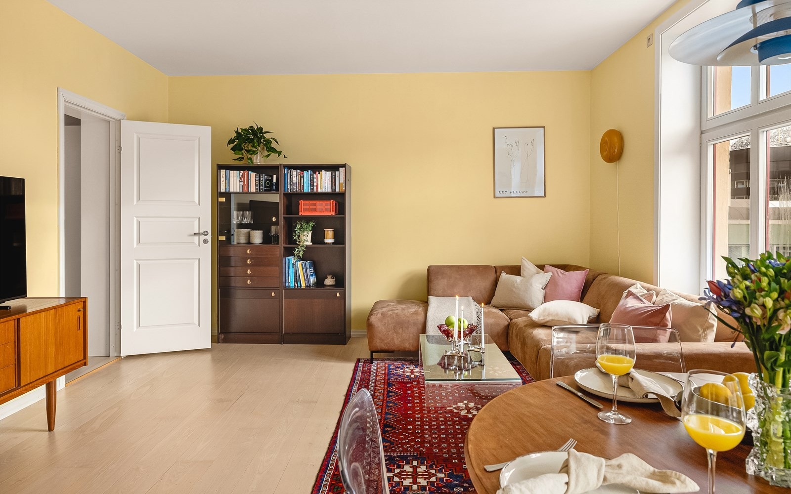 - Vinduene vil bli skiftet i 2026 i regi av sameiet. Dette vil bli betalt av selger ! - Galleribilde