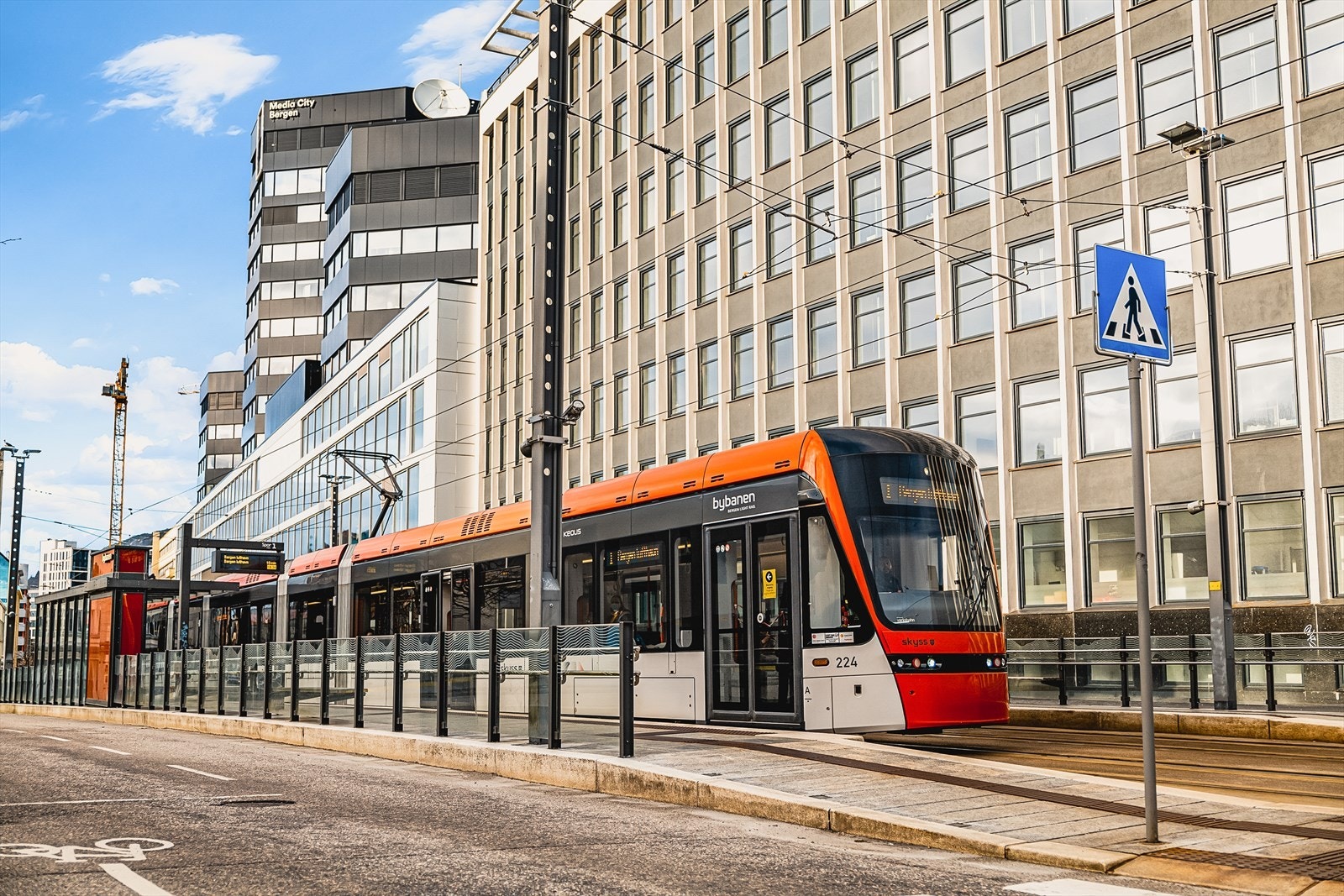 - Bussen og Bybanen fra Nygård, er kun en liten spasertur unna - Galleribilde