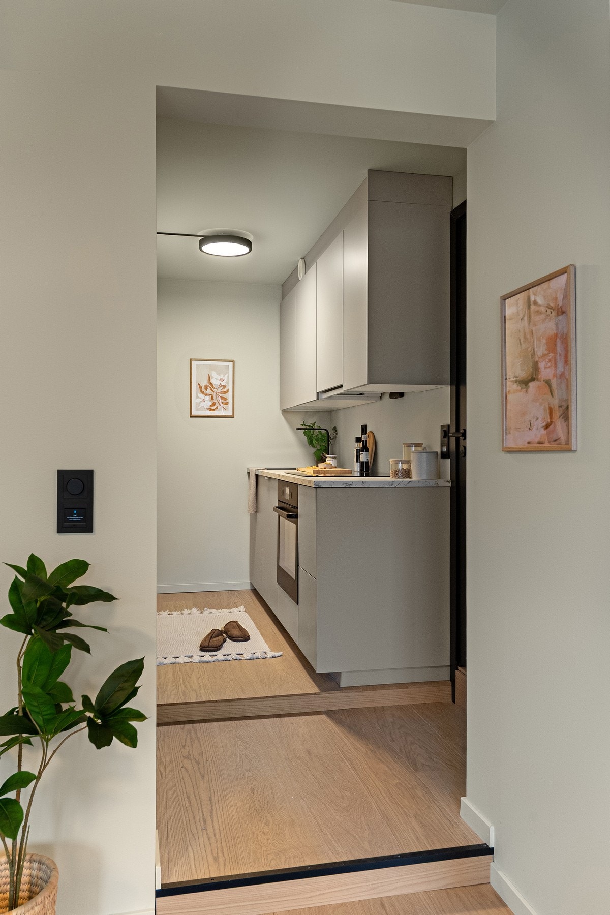 Flott og moderne kjøkken fra IKEA. Galleribilde