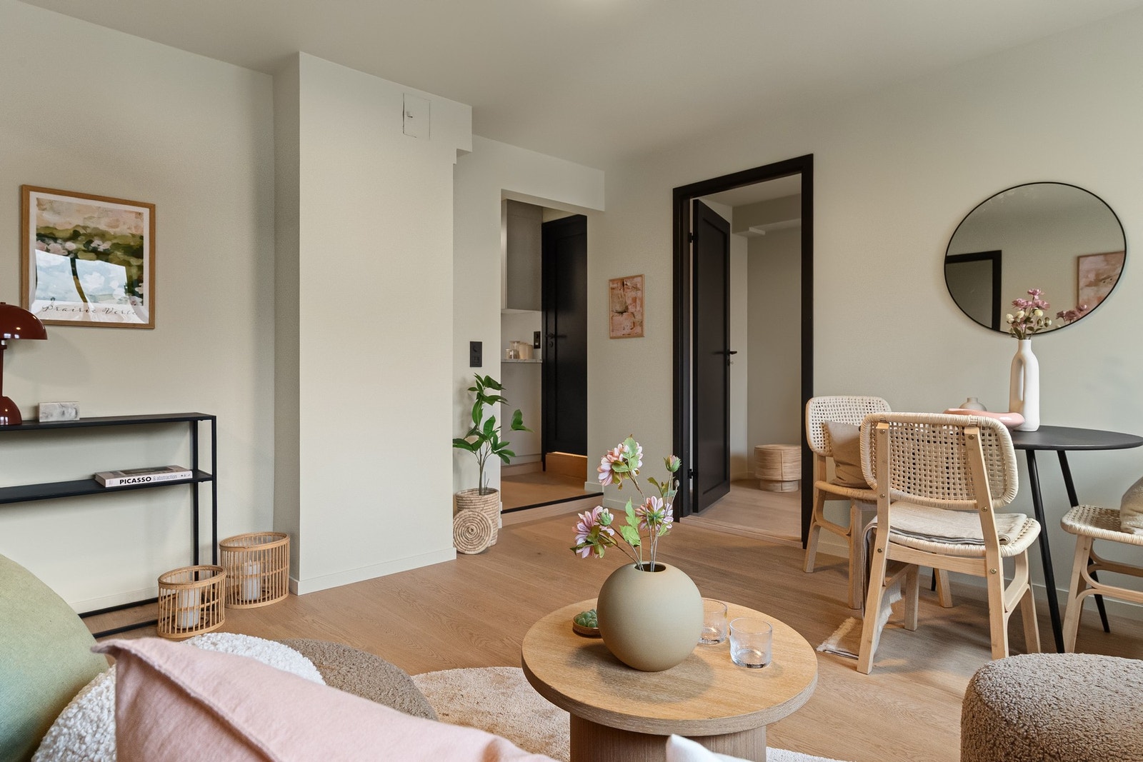 Det er varmekabler i gulv i stue, ett soverom og på bad. Galleribilde