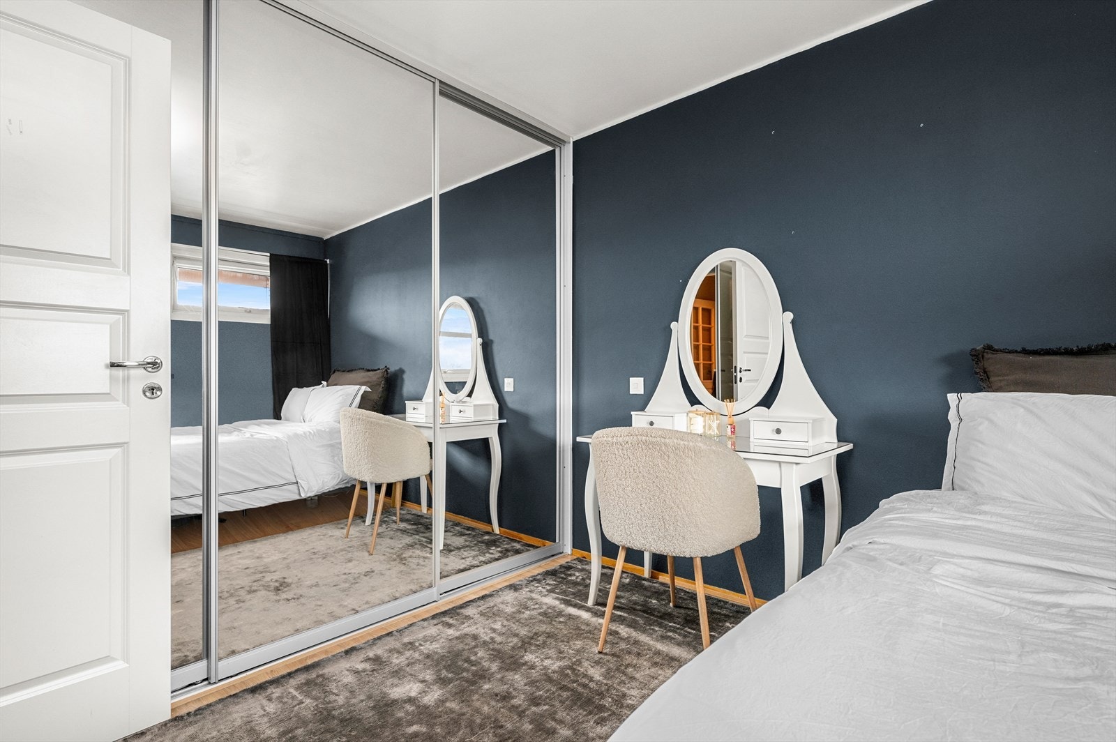 Hovedsoverom på hele 10,5m² Galleribilde