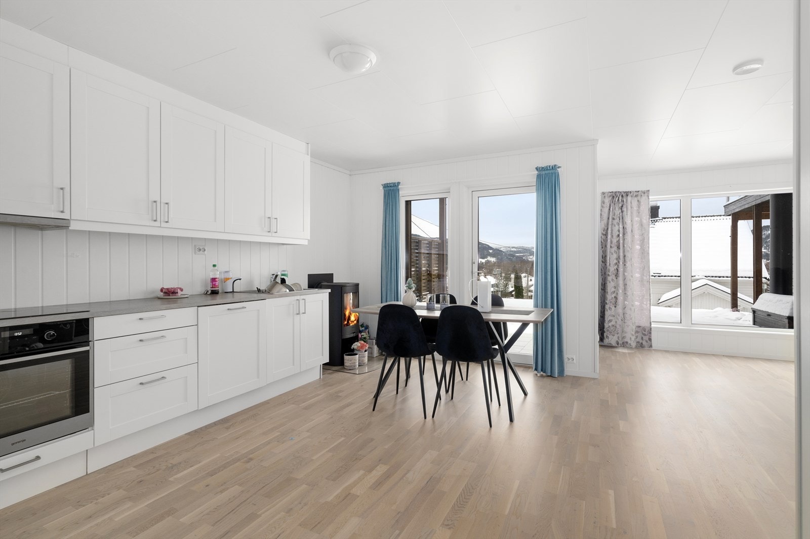 EiendomsMegler1 v/Patrick Gulmælæ presenterer Tyrivegen 16D!
Foto: Inbovi Galleribilde