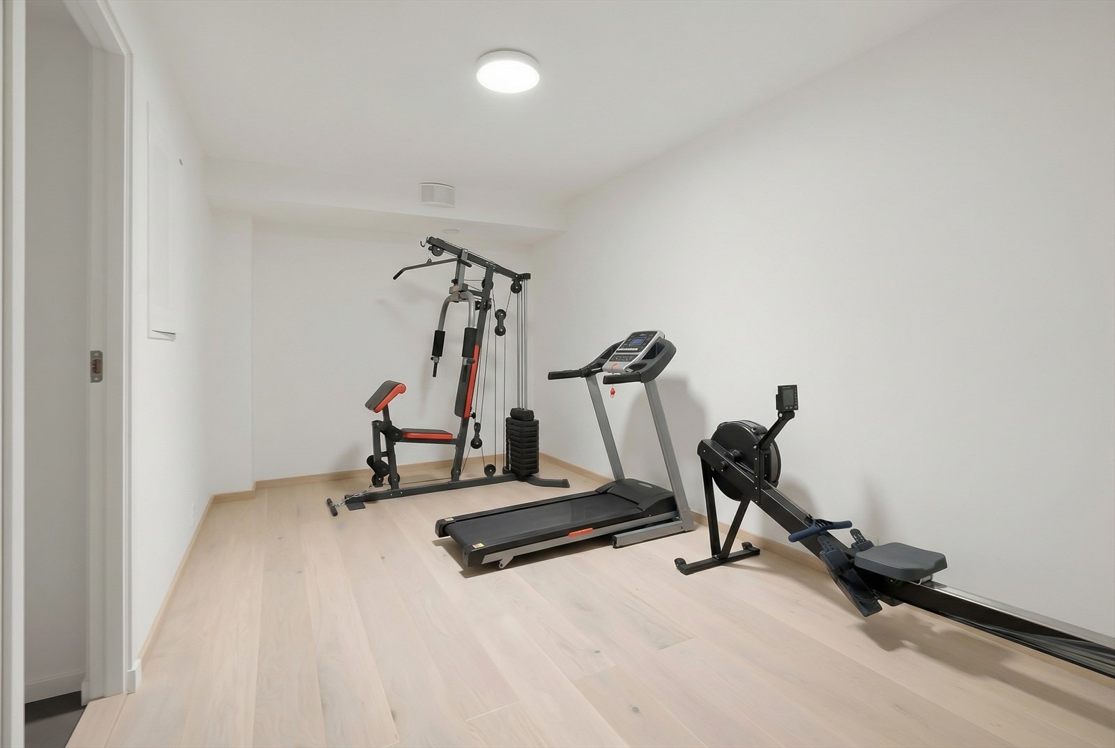 Romslig trimrom med flere bruksområder Galleribilde