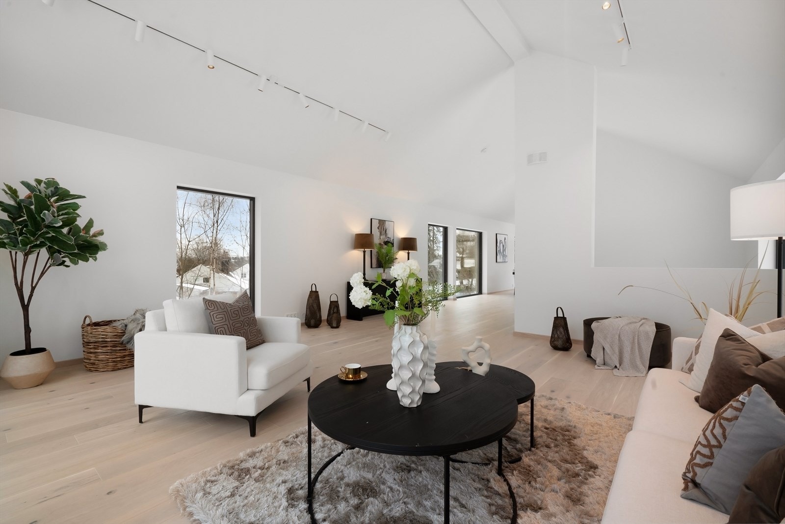 Det er mulighet for installering av vedfyrt peis Galleribilde