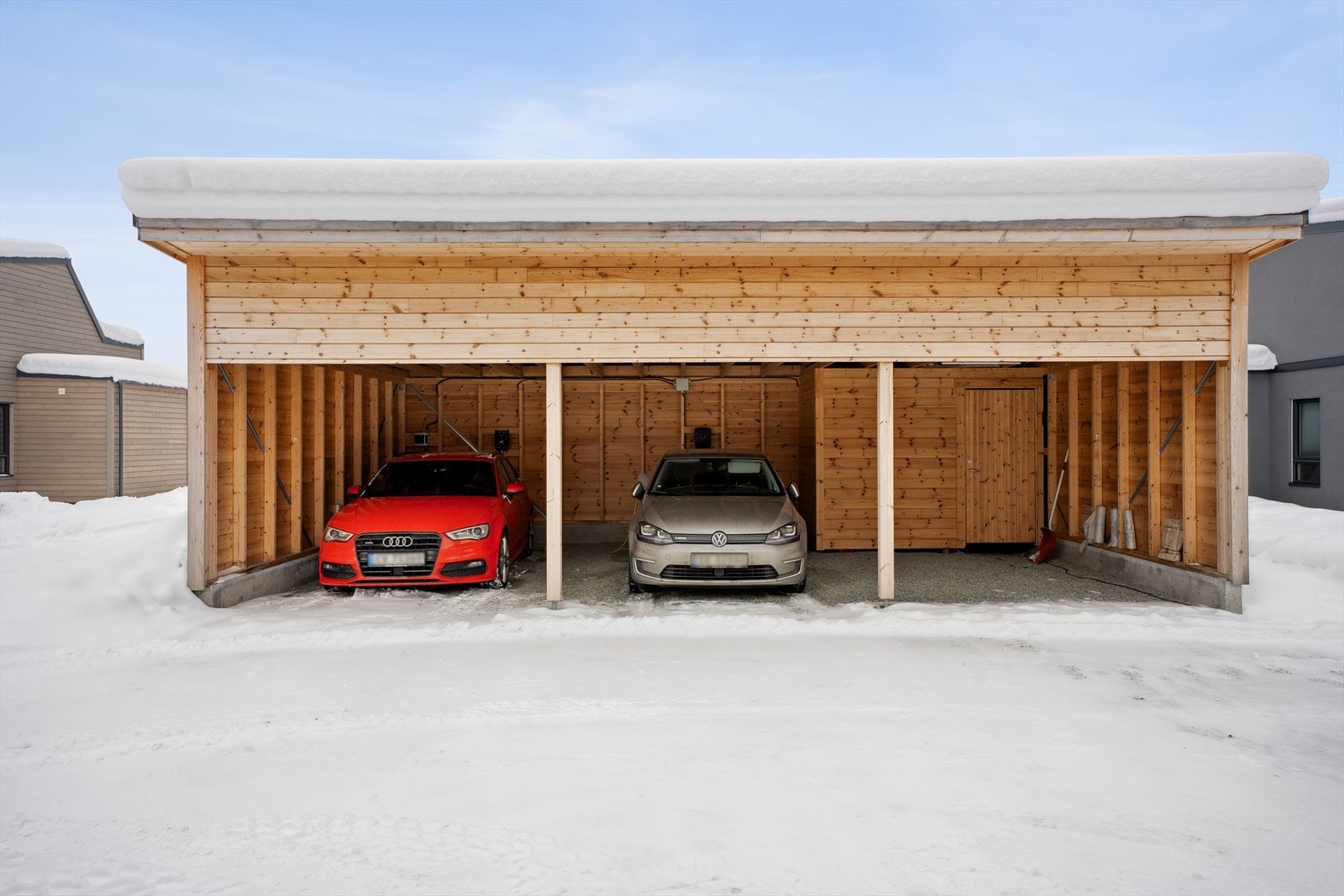 Det medfølger biloppstillingsplass i carport! Galleribilde