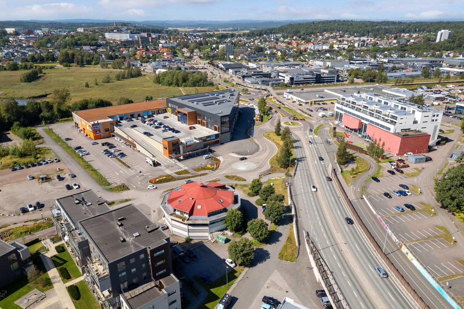 Kort vei sykehuset, jernbane og Tønsberg sentrum Galleribilde