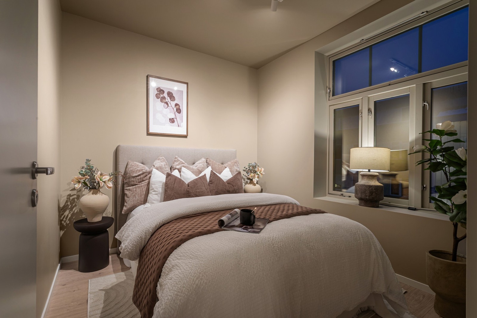 Det er også mulighet for å etablere garderobe på soverommet. Galleribilde