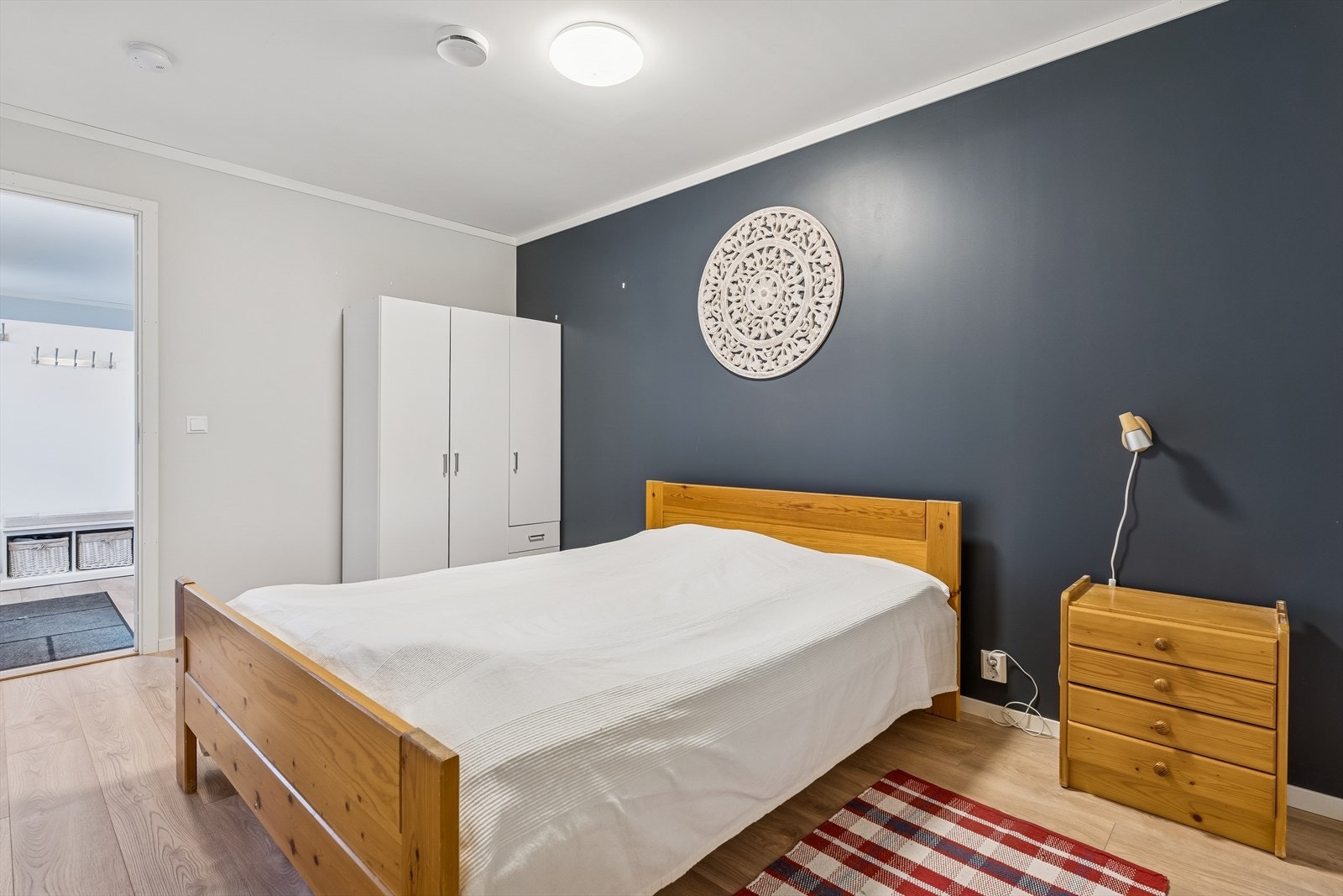 Soverommet har adkomst fra entreen. Galleribilde