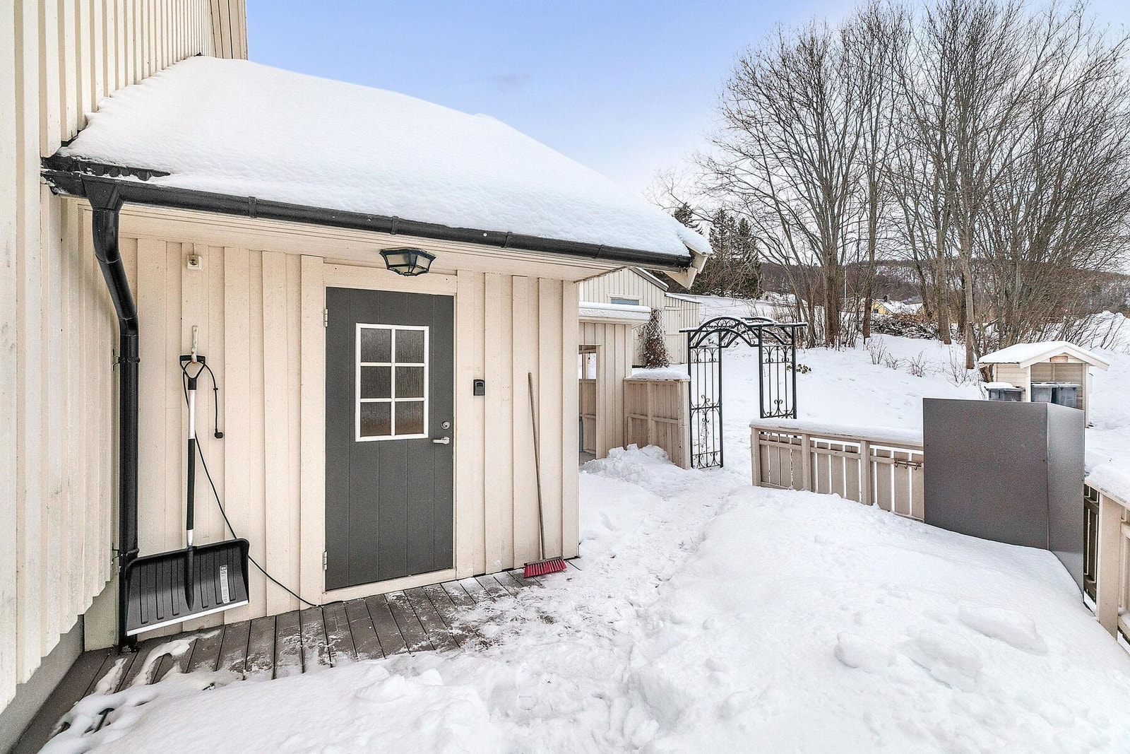 Inngangsparti Galleribilde