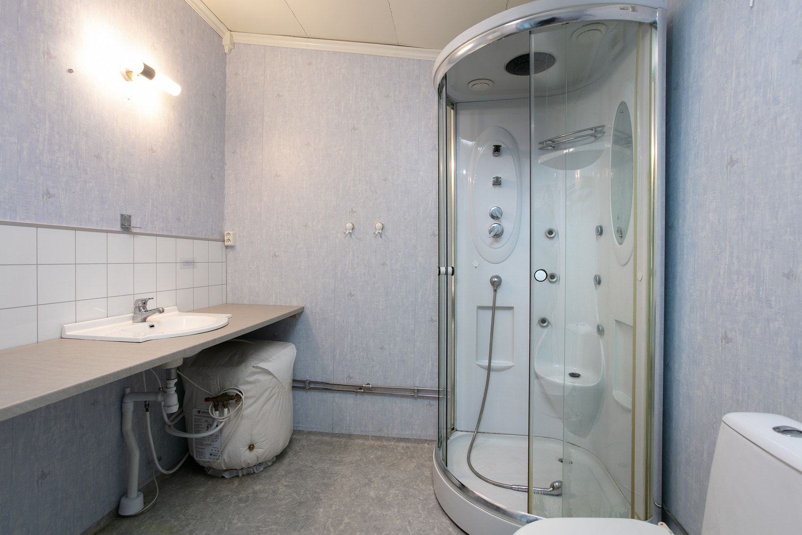 Bad i tilbygg Galleribilde