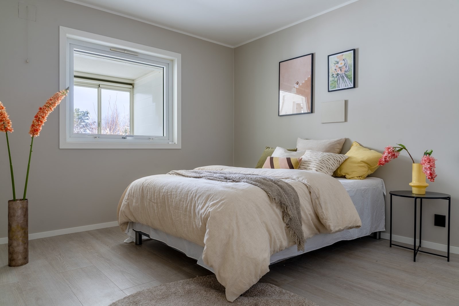 Hovedsoverommet rommer hele 12 m². Galleribilde