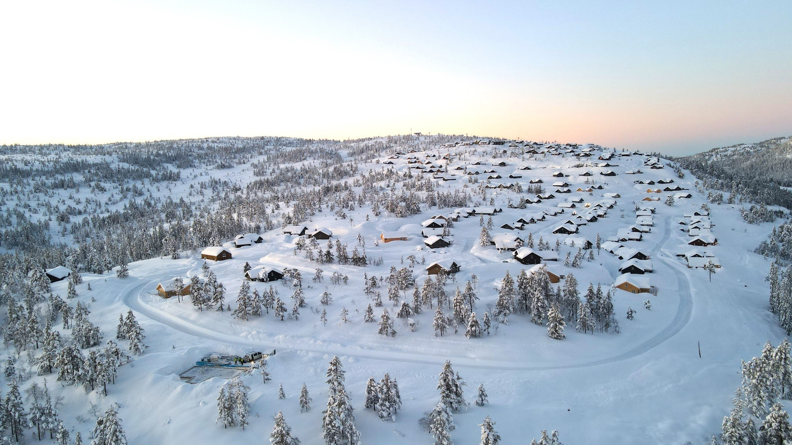 Rytterspranget Terrasse har et stort utvalg av ledige tomter. Her får du fin natur, gode solforhold og flott utsikt. Galleribilde