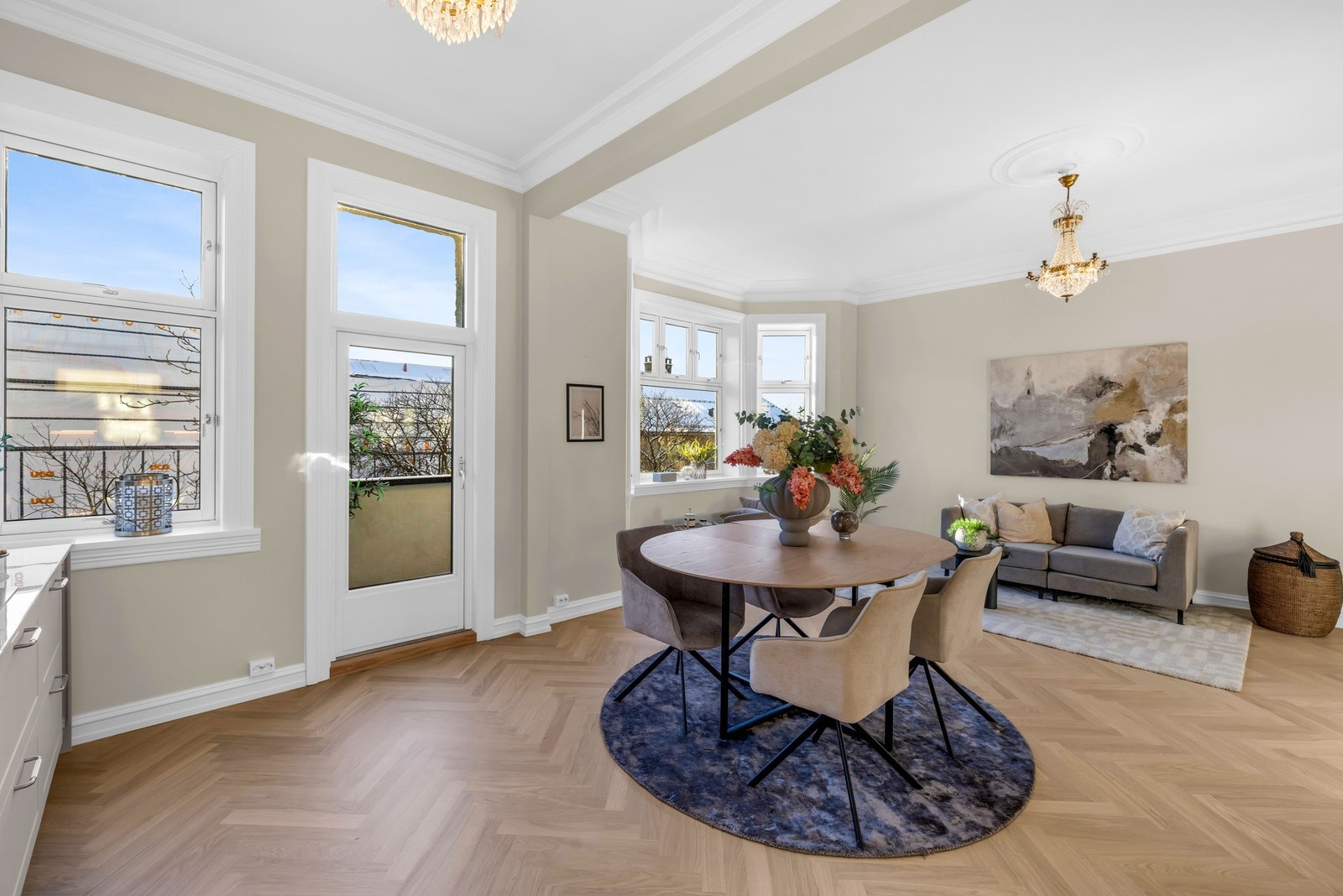 Velkommen til en flott kvalitetsleilighet i 3.etasje i nydelig gård - bør sees! Galleribilde