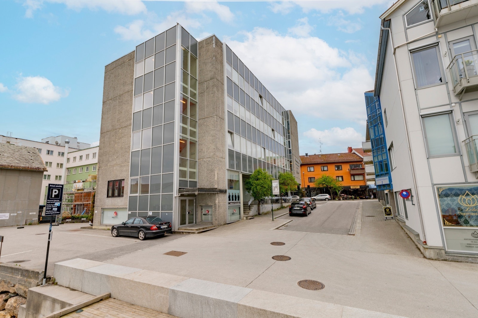 Eiendommen ligger i hjerte av i Molde sentrum Galleribilde