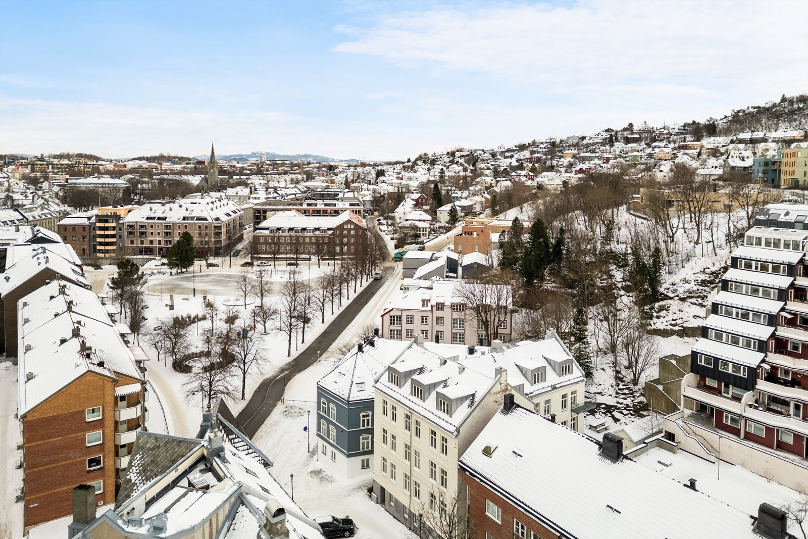 Velkommen til en hyggelig visning. Kontakt megler Olaf E. Rønning på 478 69 306 om oppsatt tidspunkt ikke passer. Galleribilde