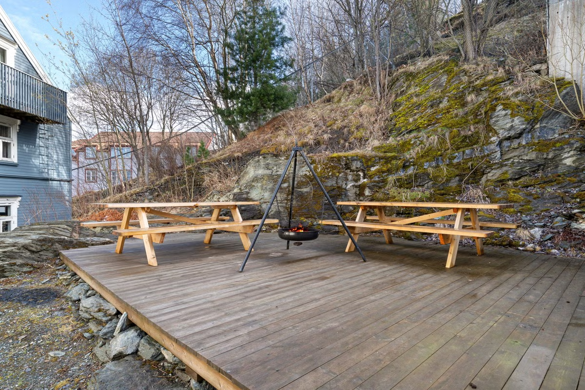 Borettslaget disponerer en markterrasse på eiendommen som kan benyttes av beboerne. Galleribilde